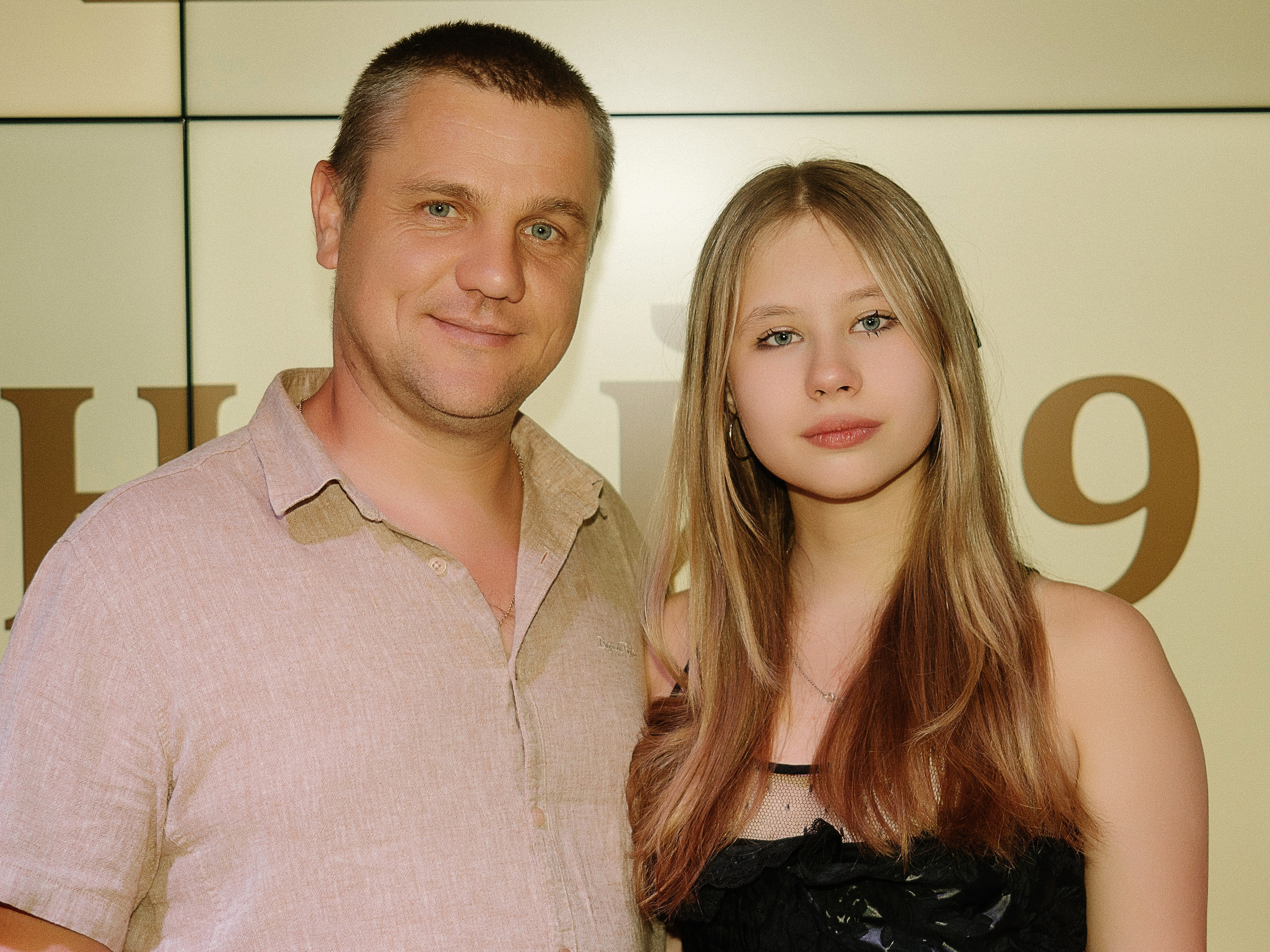 Вручение аттестатов 2024. Алёна Орлова Портретный фотограф Москва