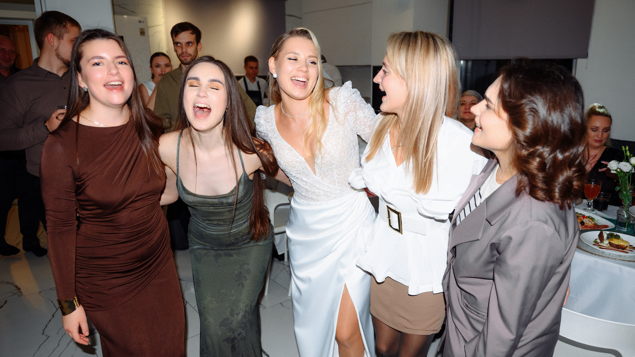 Александр и Елена. Фотограф в Екатеринбурге Артём Зайнетдинов