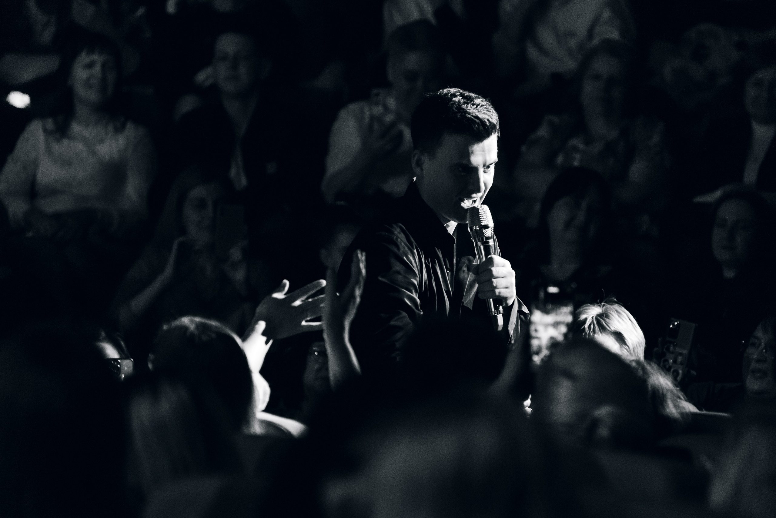 Кирилл Туриченко — Вегас Сити Холл. Бренд-фотограф для экспертов и блогеров в Москве Влада Горбовская