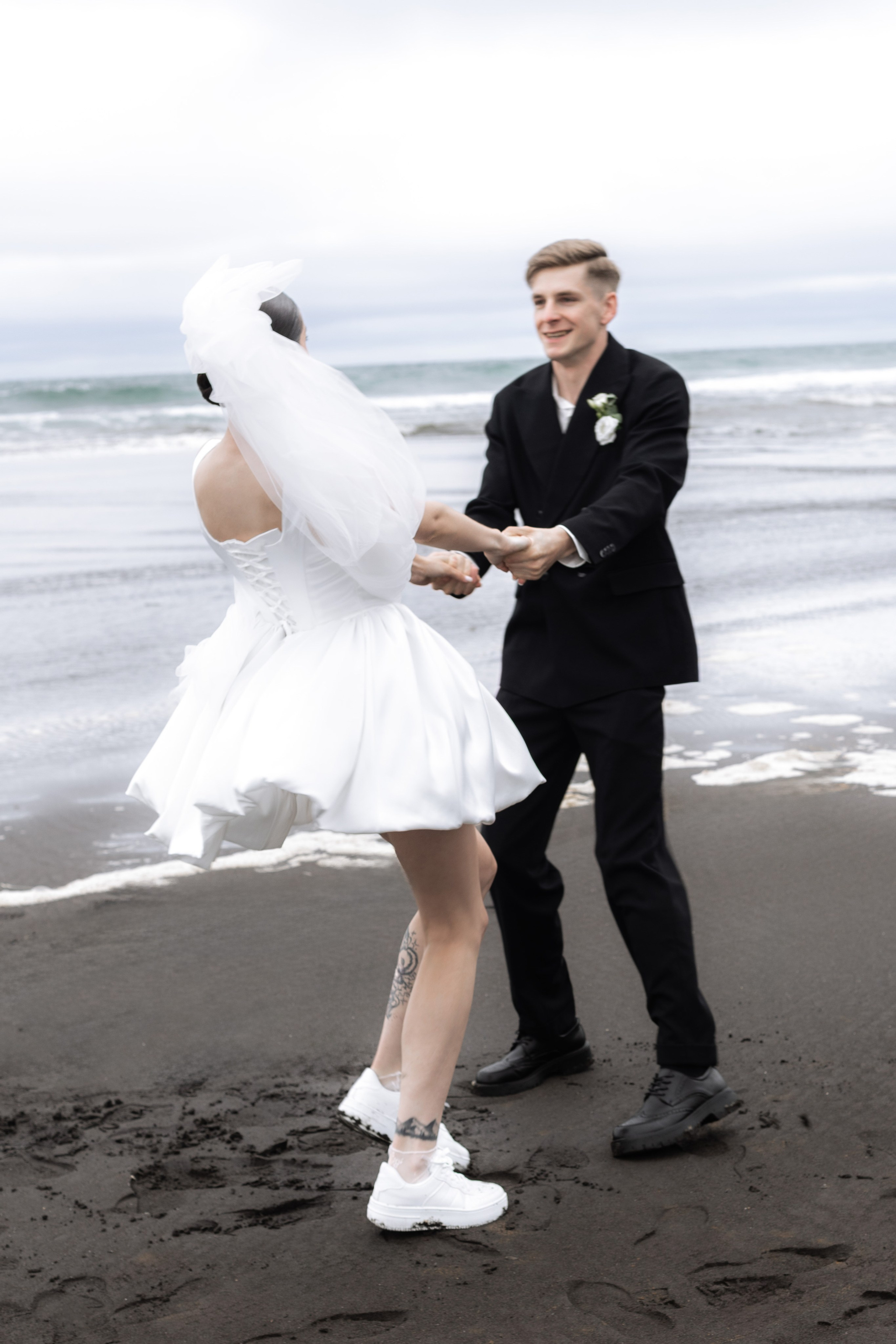 Свадебный Фотограф на Камчатке — Нежные и Эмоциональные Съемки | Екатерина