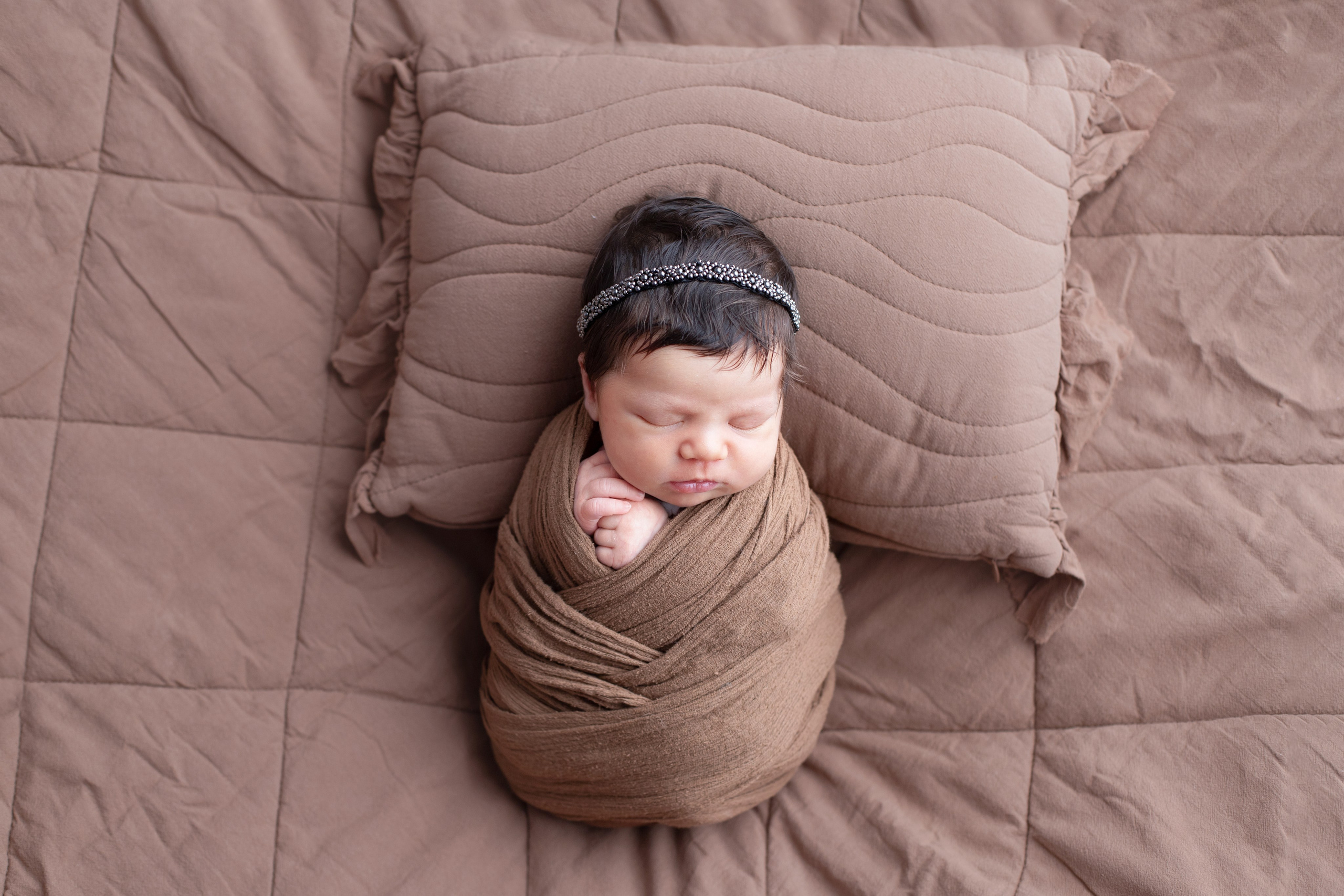 Новорожденные. Фотограф новорожденных в Губкинском Алена Аввакумова