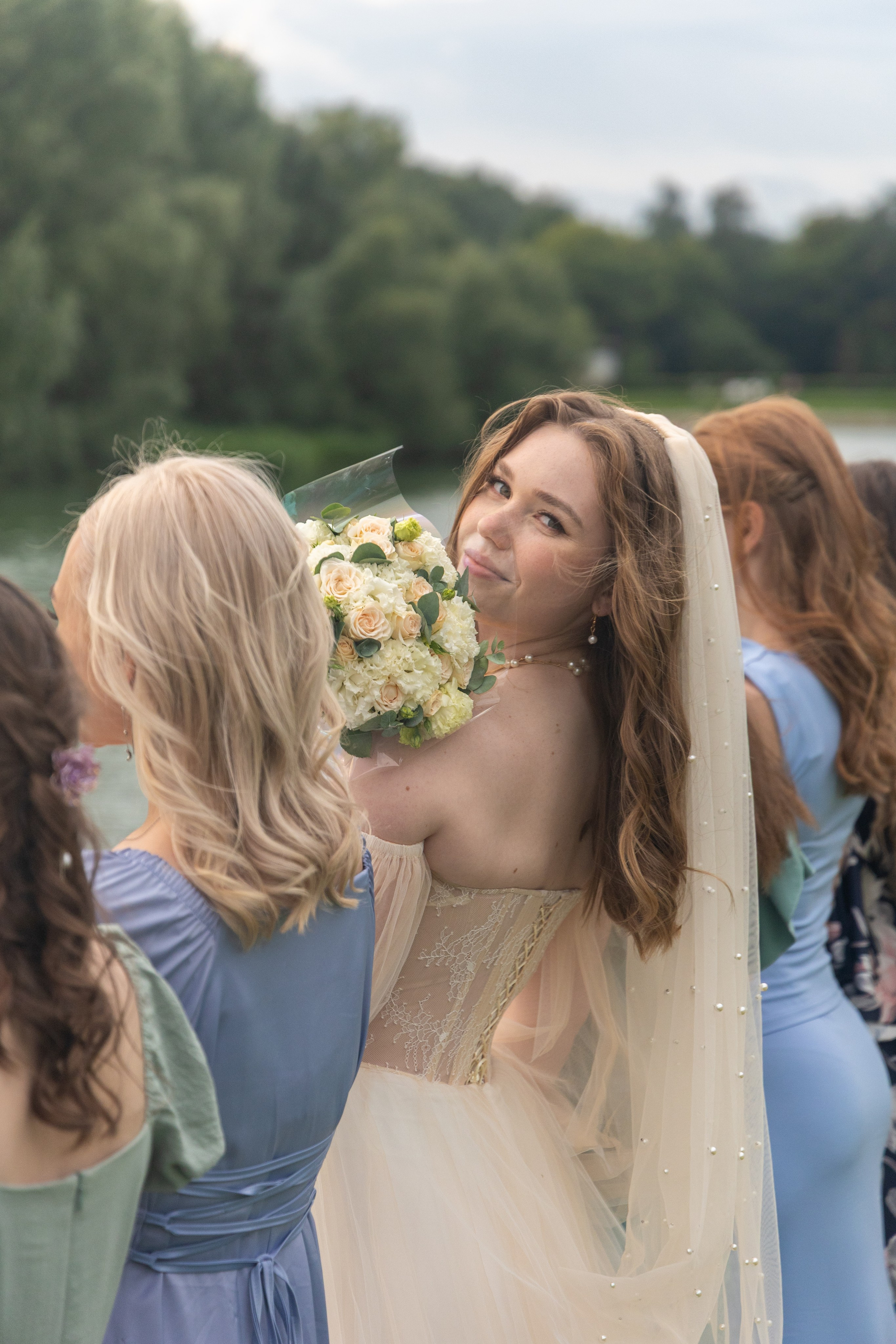 Свадебная фотосессия свадебный фотограф Татьяна Марсуверских свадебная фотопрогулка Москва Жуковский. Фотограф для маркетплейсов, фотоуслуги в Жуковском Татьяна Марсуверских