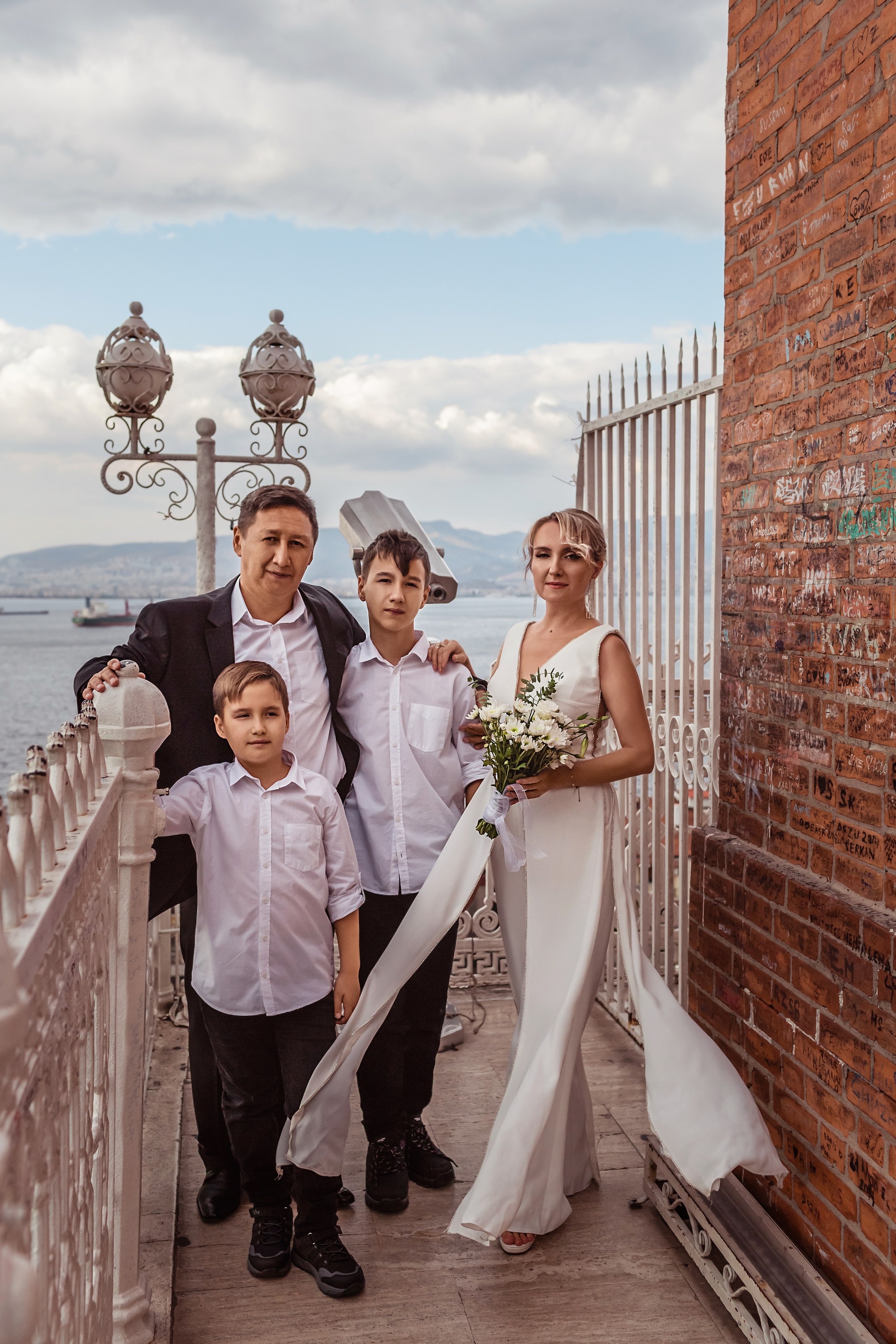 Wedding anniversary. Professional family and children’s photographer in Izmir Irina Eron