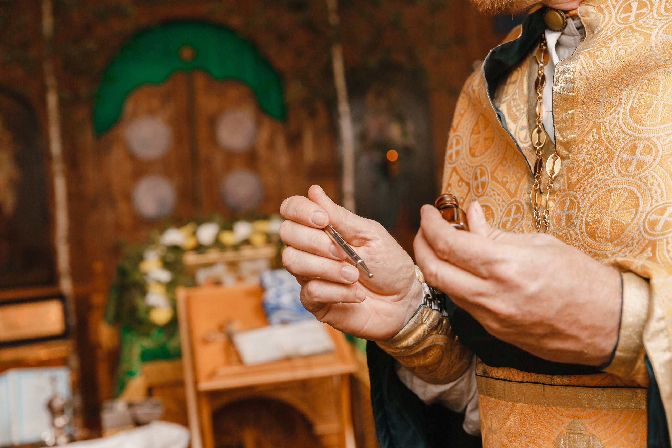 Фотограф на крещение в Монино Скорбященский храм г. Лосино-Петровский