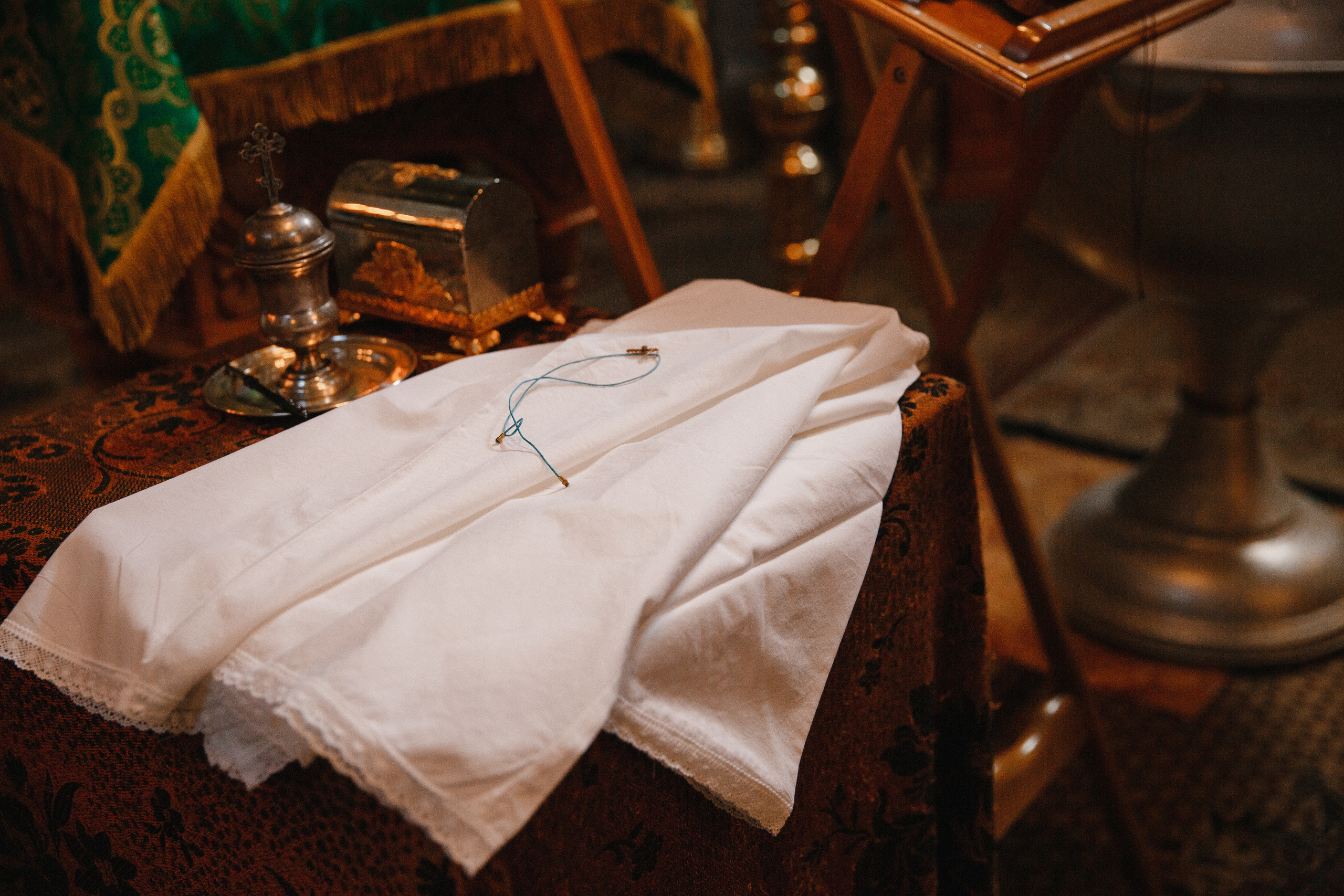 Фотограф на крещение в Монино Скорбященский храм г. Лосино-Петровский