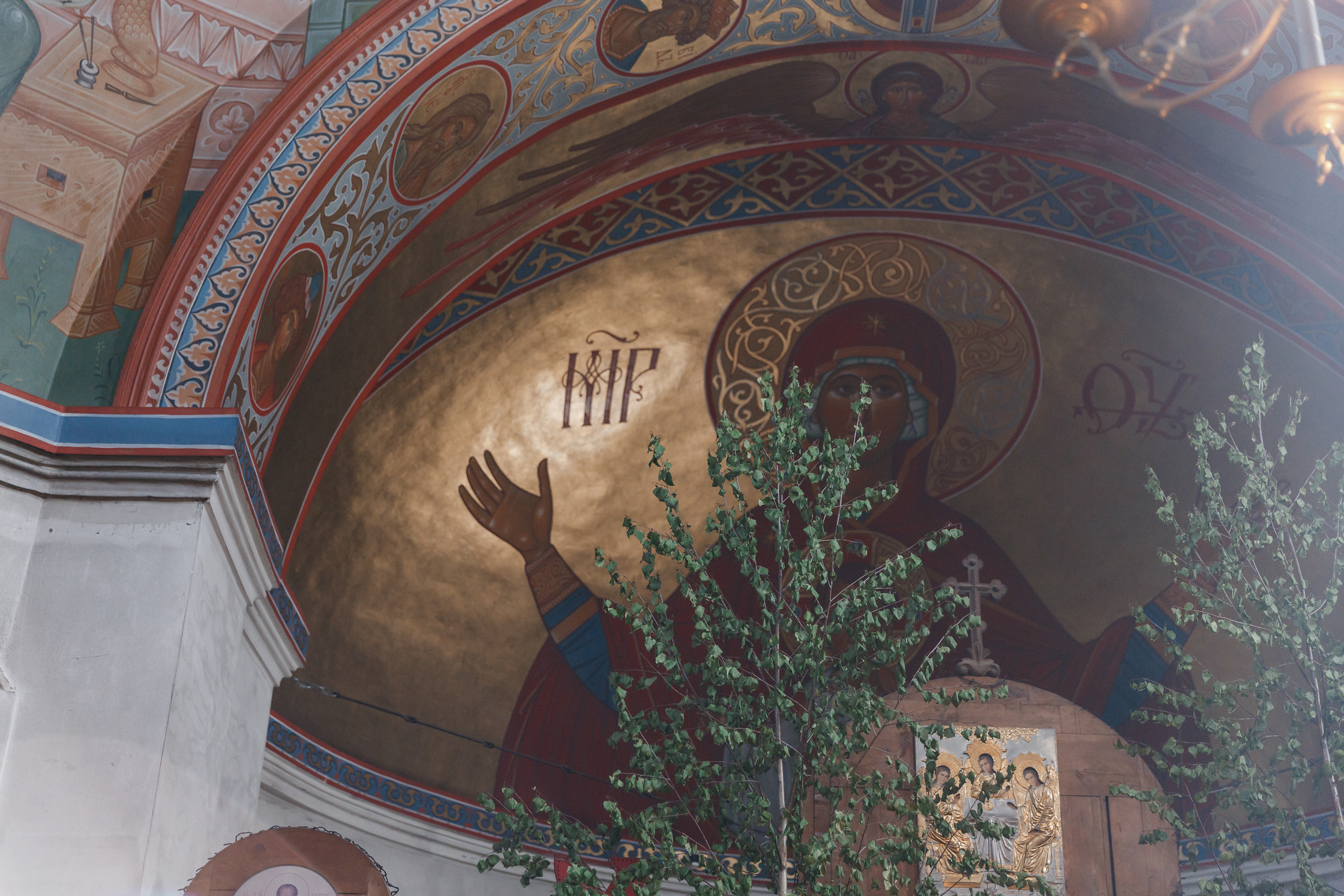 Фотограф на крещение в Монино Скорбященский храм г. Лосино-Петровский