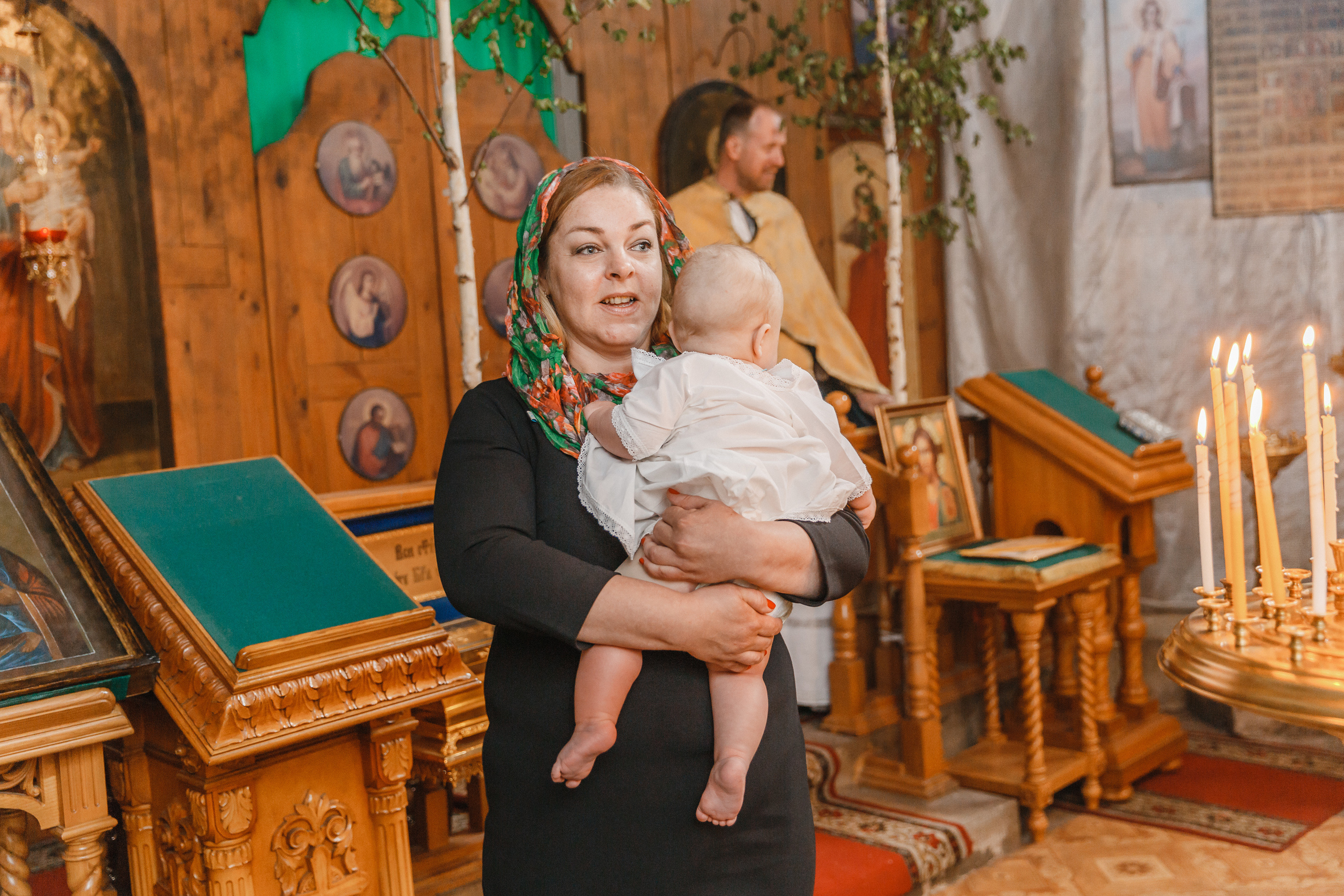 Фотограф на крещение в Монино Скорбященский храм г. Лосино-Петровский