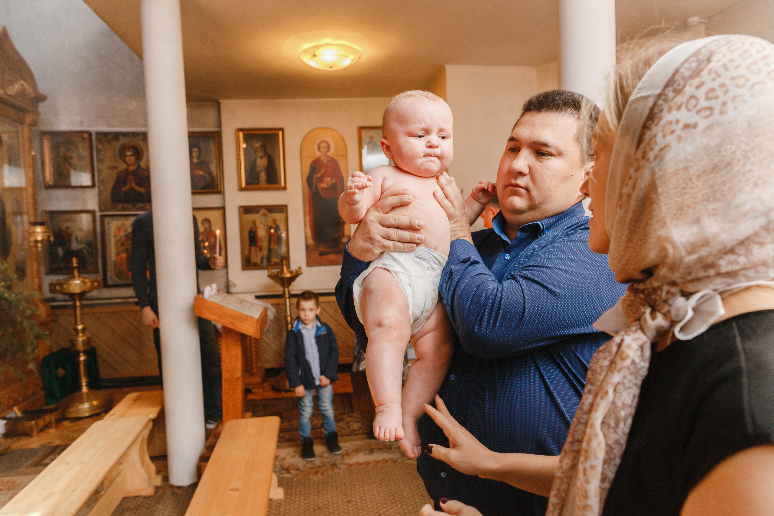 Фотограф на крещение в Монино Скорбященский храм г. Лосино-Петровский