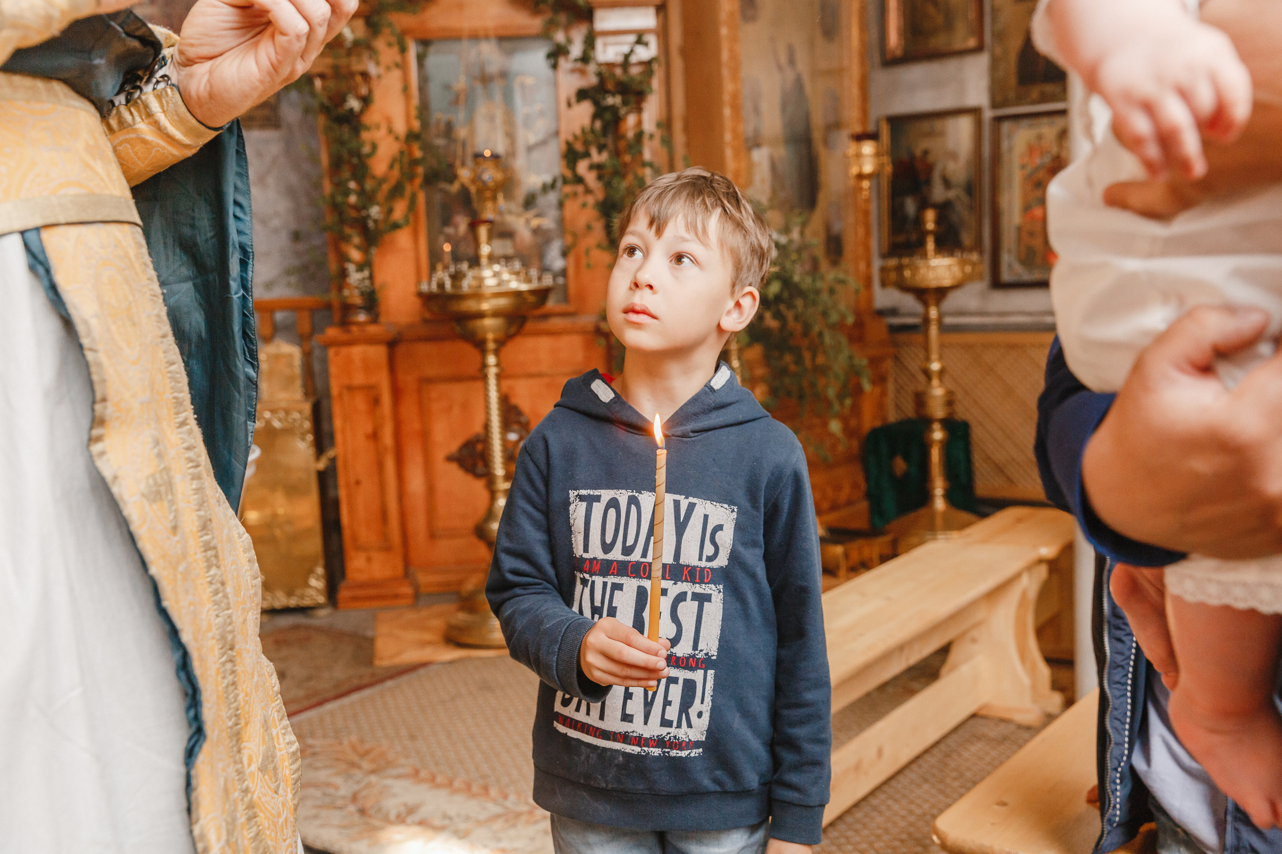 Фотограф на крещение в Монино Скорбященский храм г. Лосино-Петровский