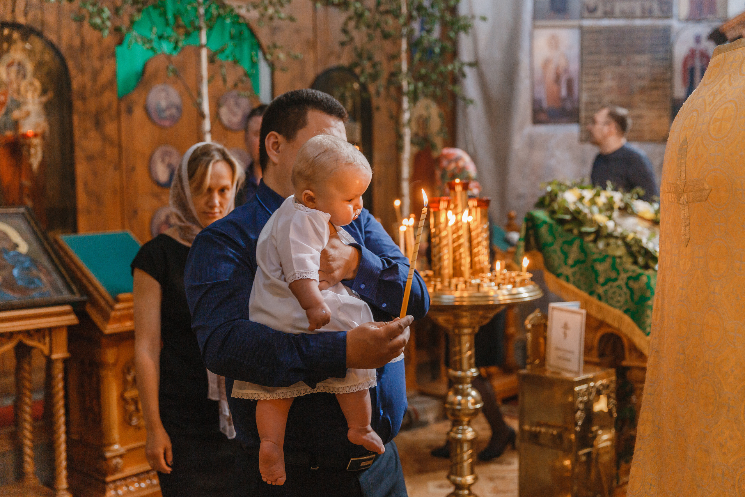Фотограф на крещение в Монино Скорбященский храм г. Лосино-Петровский