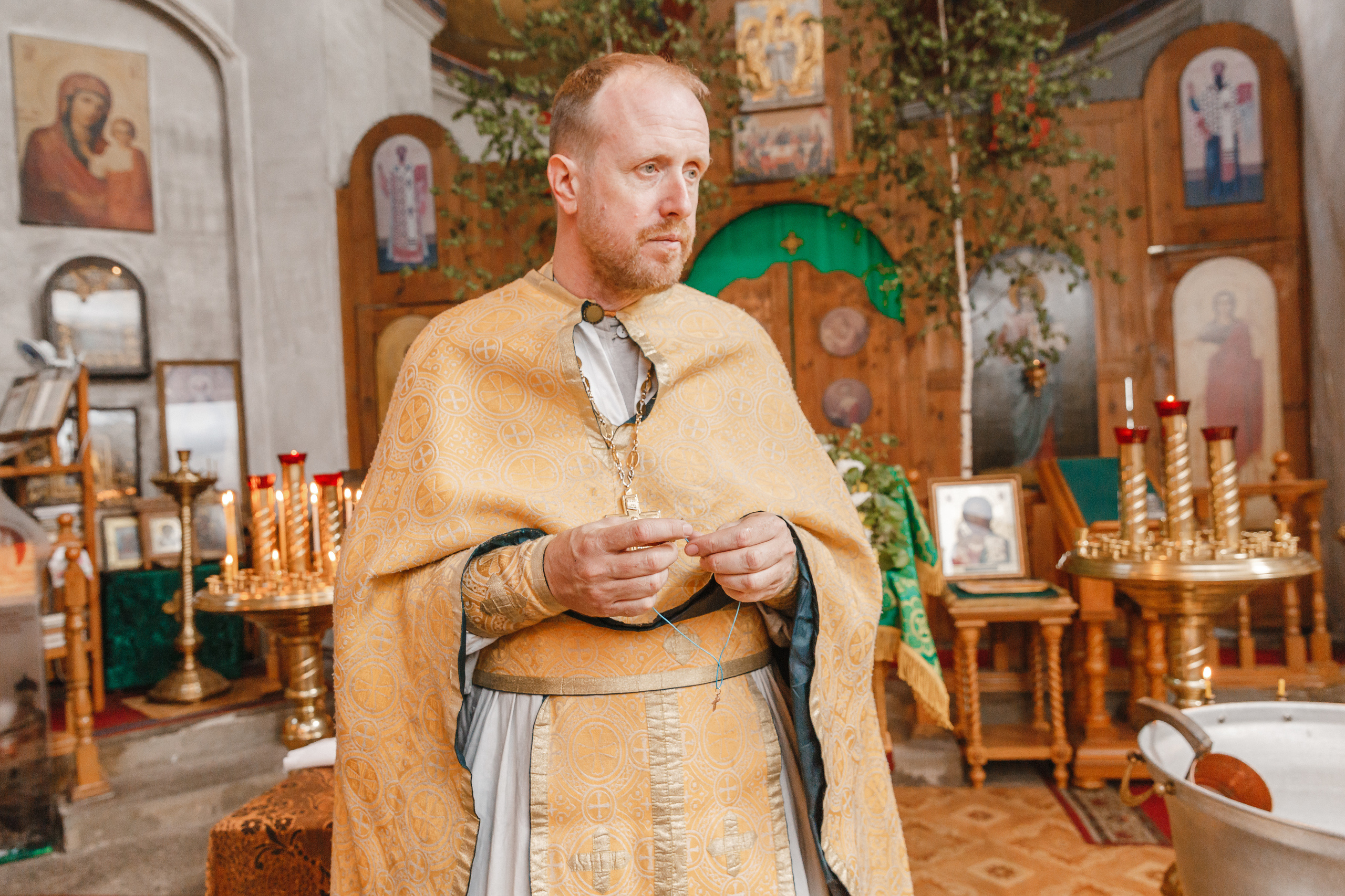 Фотограф на крещение в Монино Скорбященский храм г. Лосино-Петровский