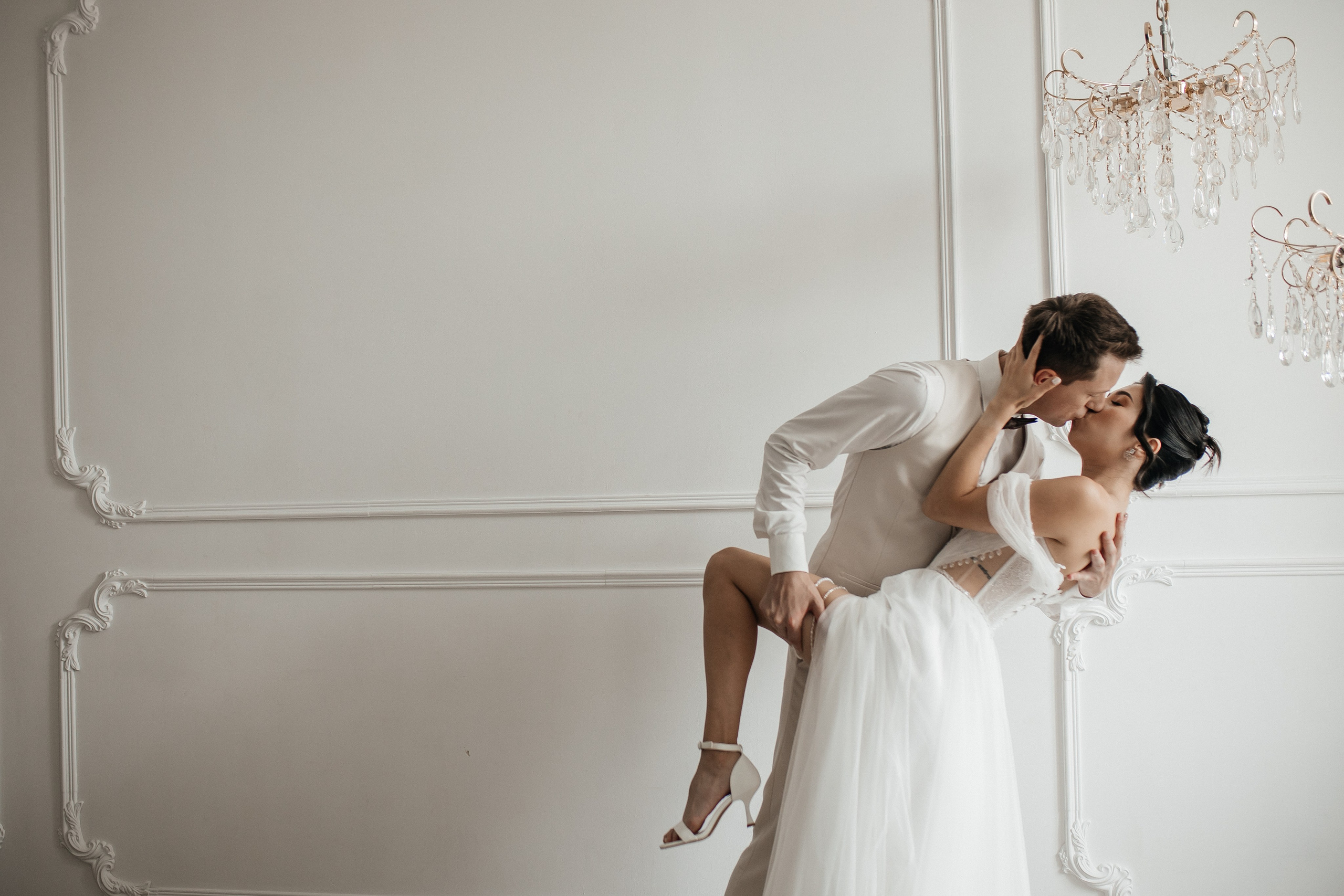 Аниса и Анатолий 2025 Онегин. Свадебный и портретный фотограф Алина Иванова. Екатеринбург-Москва