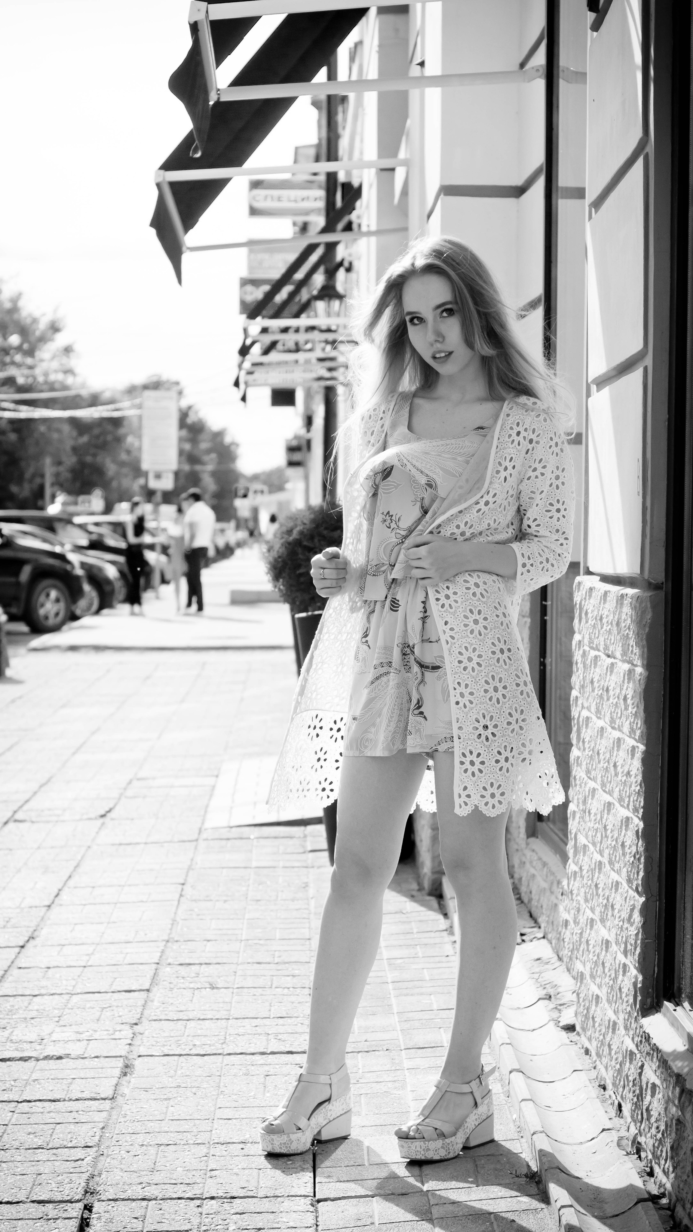 Девушка стрит фотография