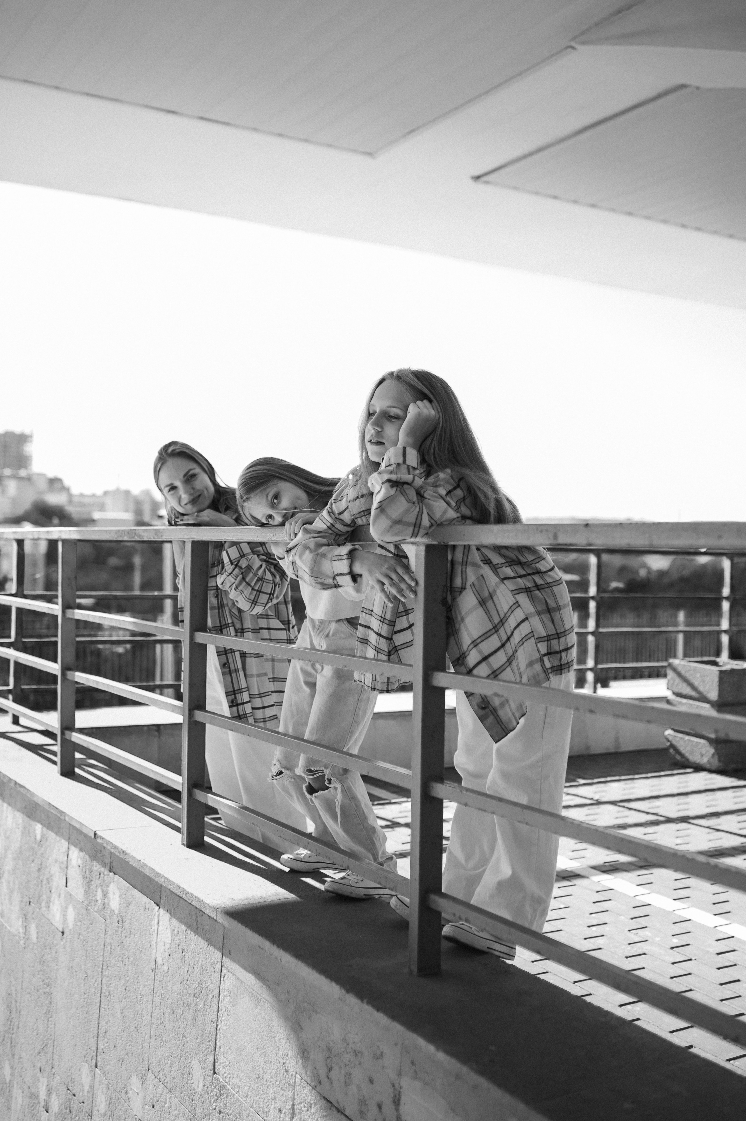 Марина и девочки. Www.ostermiller.ru