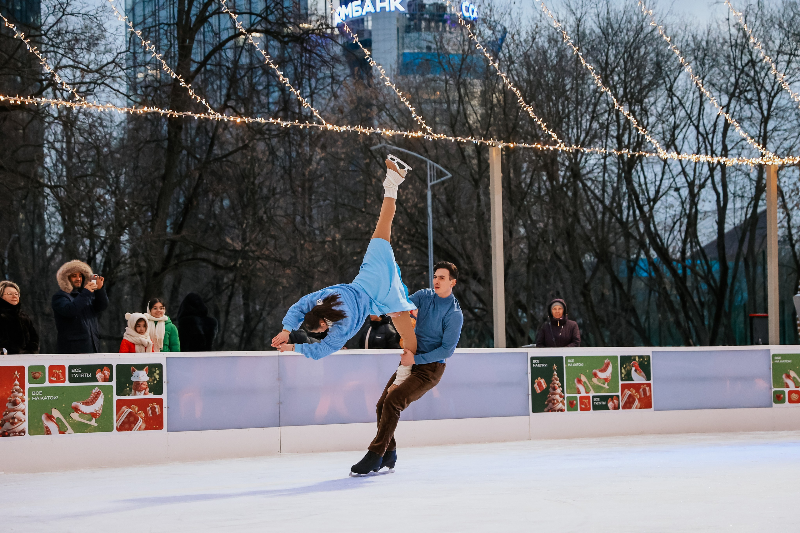 Ледовое шоу Сити каток Московское Чаепитие. Фотограф и видеограф Анна Домашенко