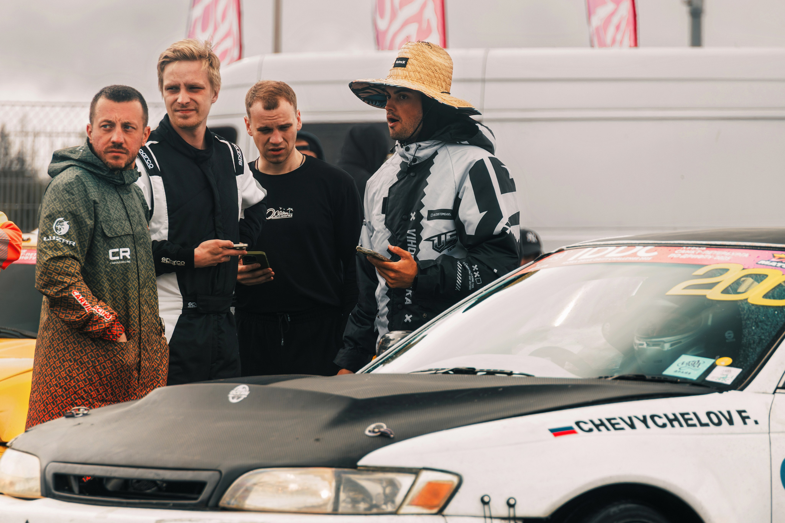 IDDC Этап 2: Бетонный Колизей и блогеры в деле