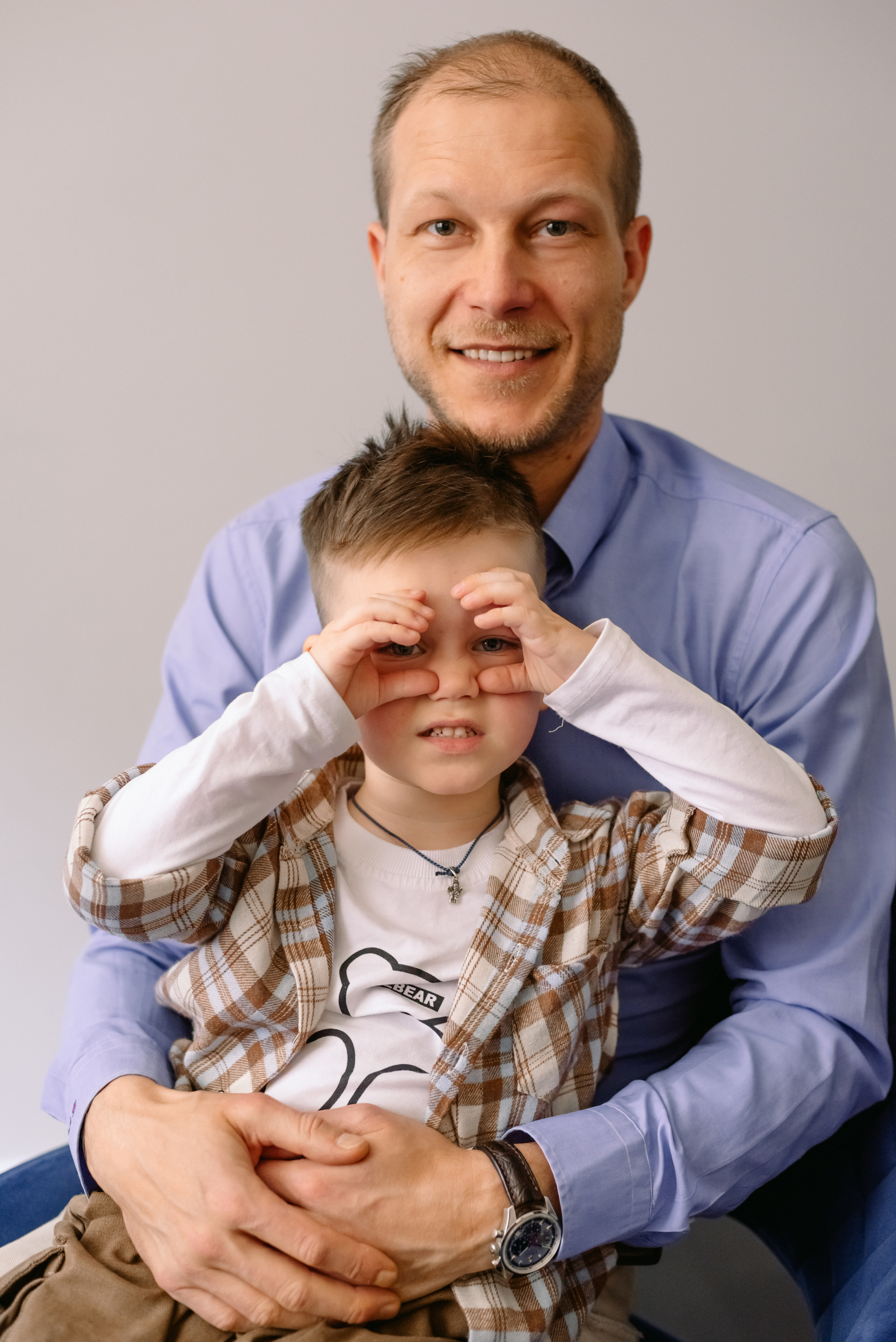 Домашняя фотосессия большой семьи. Фотограф Юлия Кондратьева