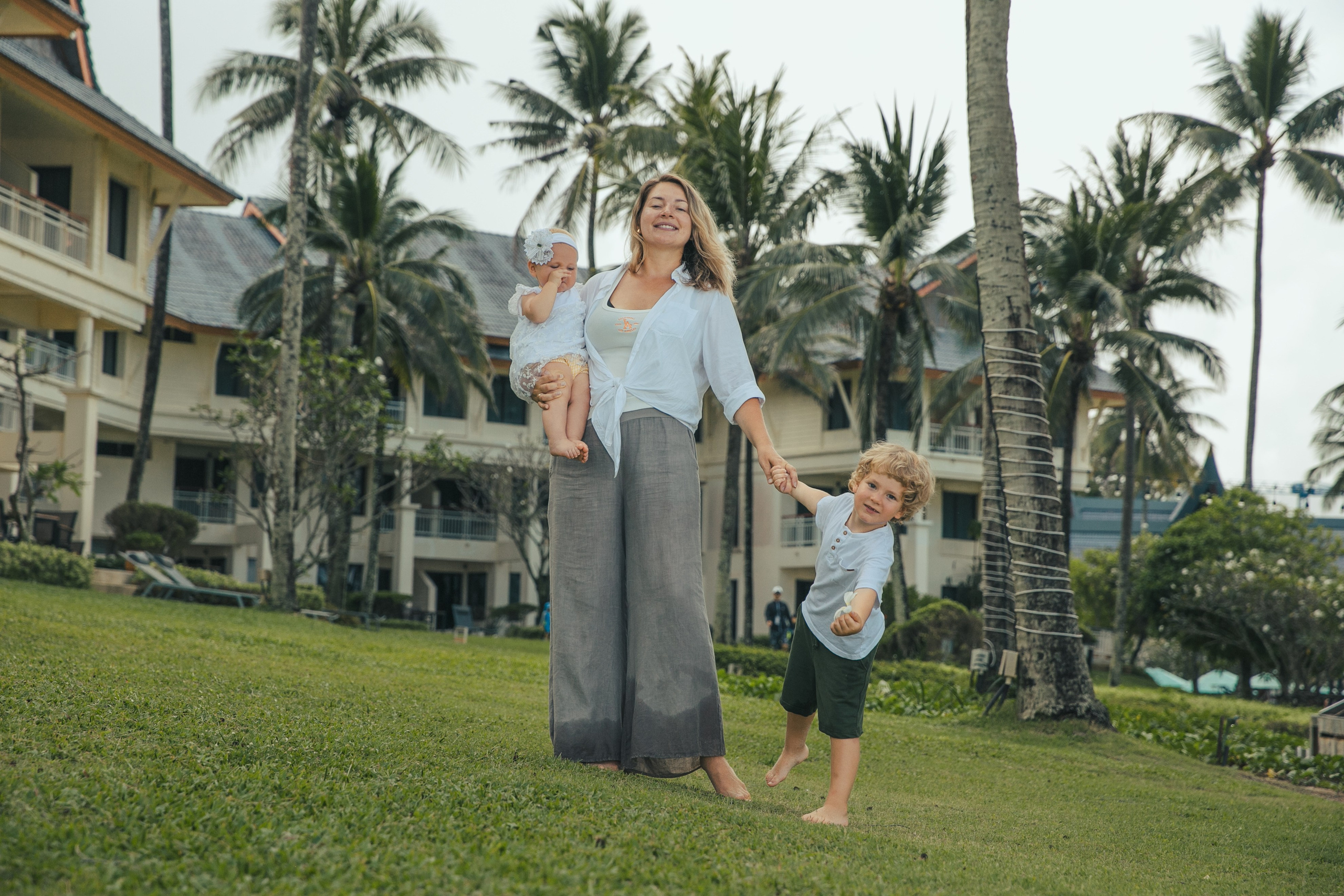 Ульяна с детьми Пхукет. Фотограф и видеограф Анна Домашенко