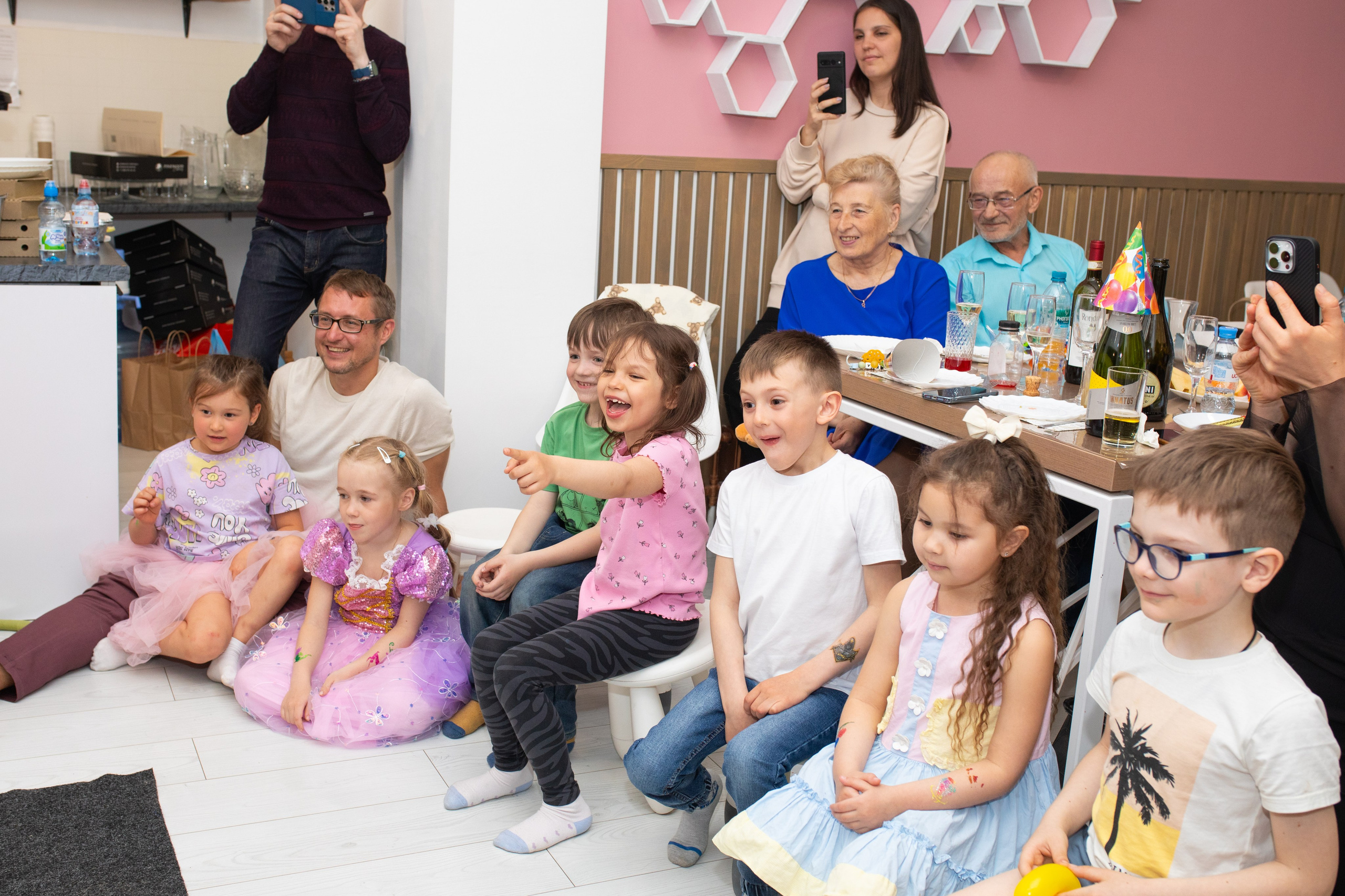 Улыбника -Василисе 6 лет!. Фотограф в Новосибирске Ася Зверева