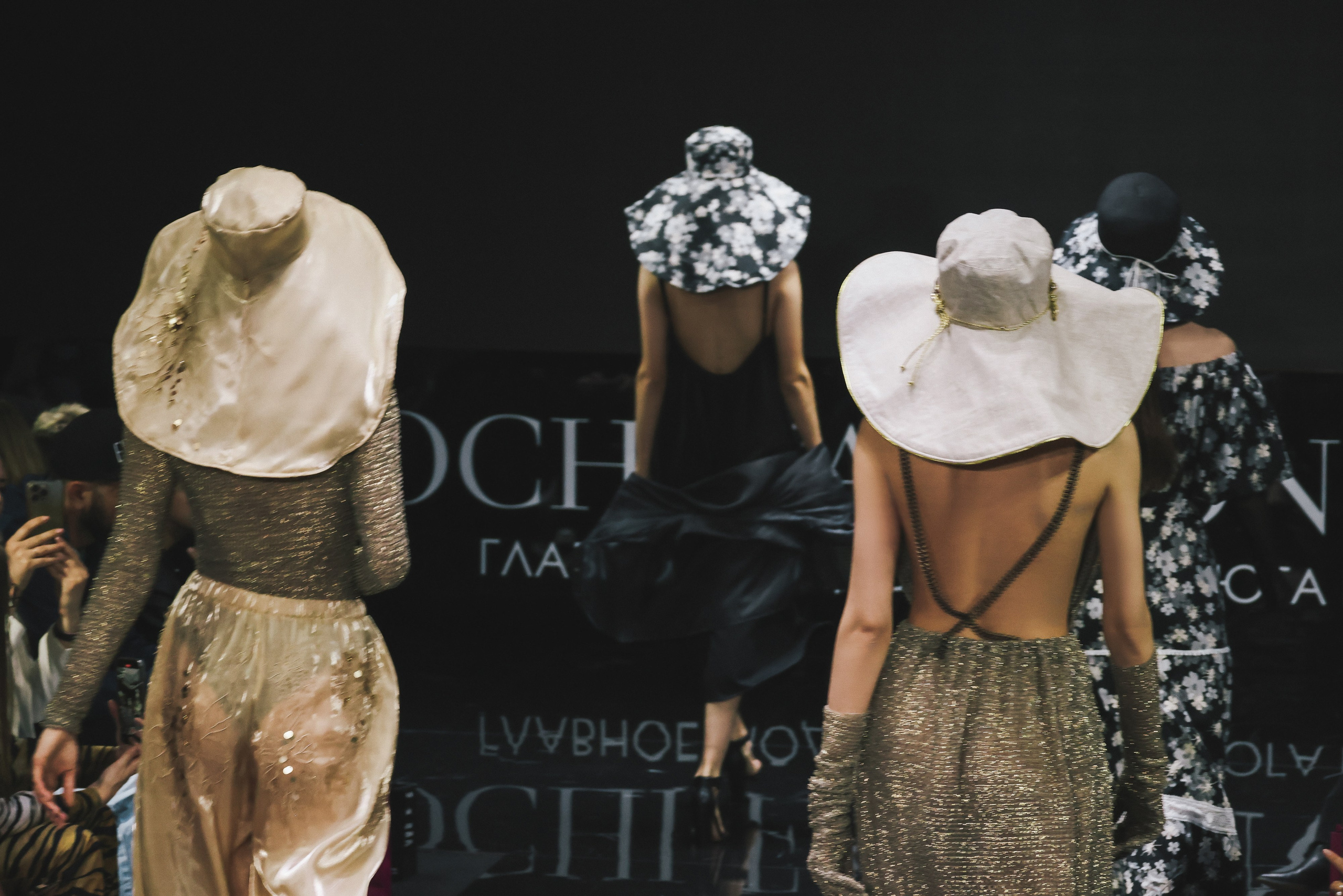Catwalk. ProVizArt