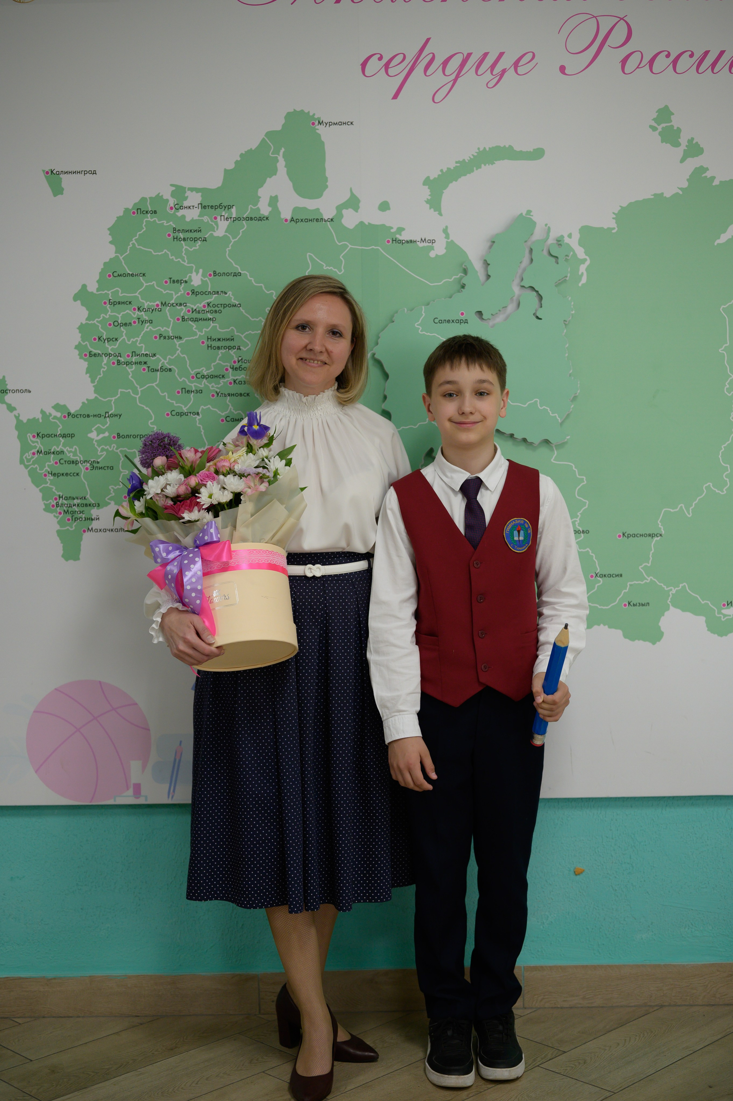 Выпускной 4Б гимназия № 16. Фотограф новорожденных, семейный детский в Тюмени Татьяна Морозова