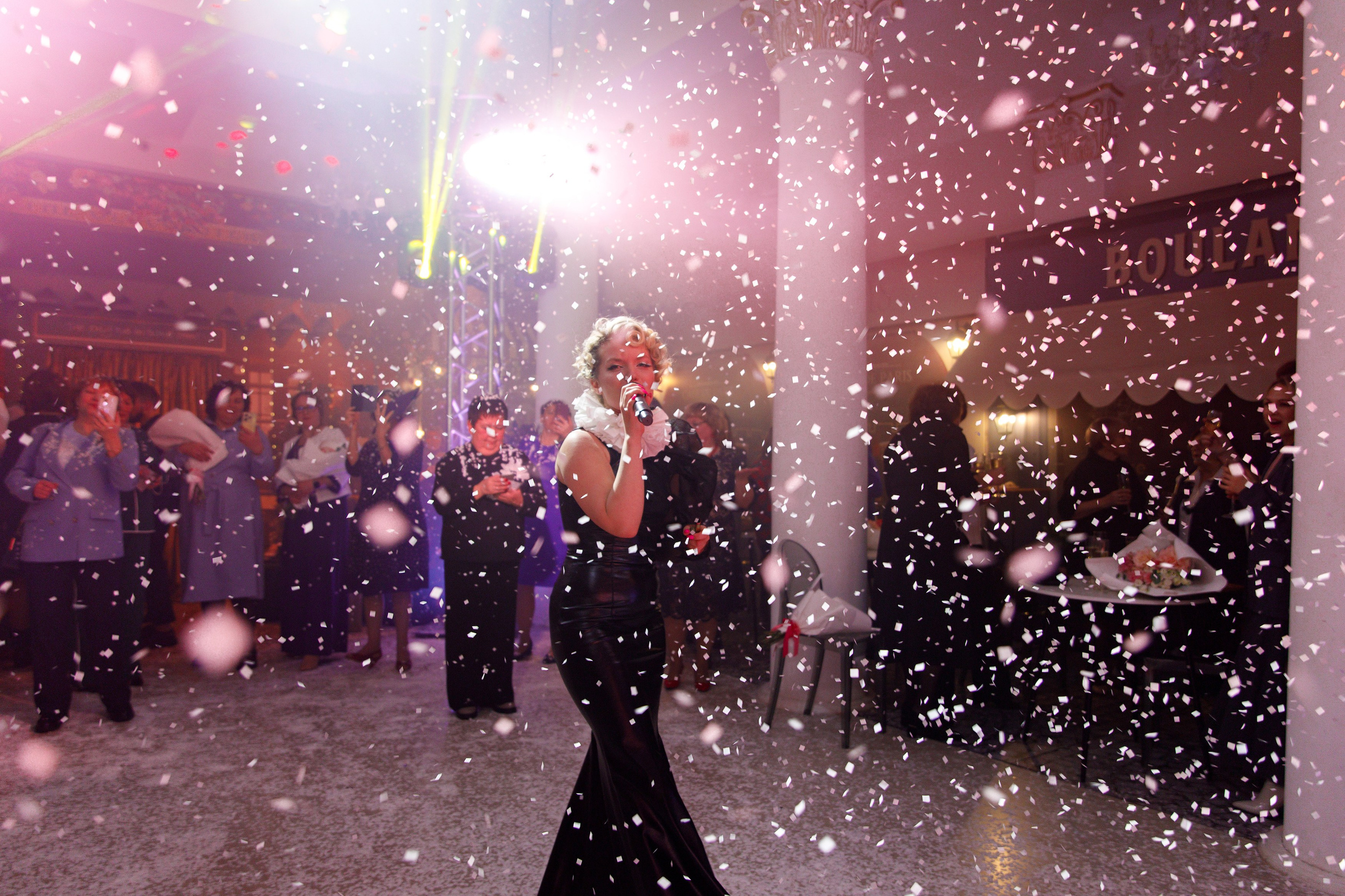 Награждение победителя конкурса «Учитель Года» г. Горнозаводск. Фотограф Дмитрий Молчанов | Фотограф Пермь | Фотограф