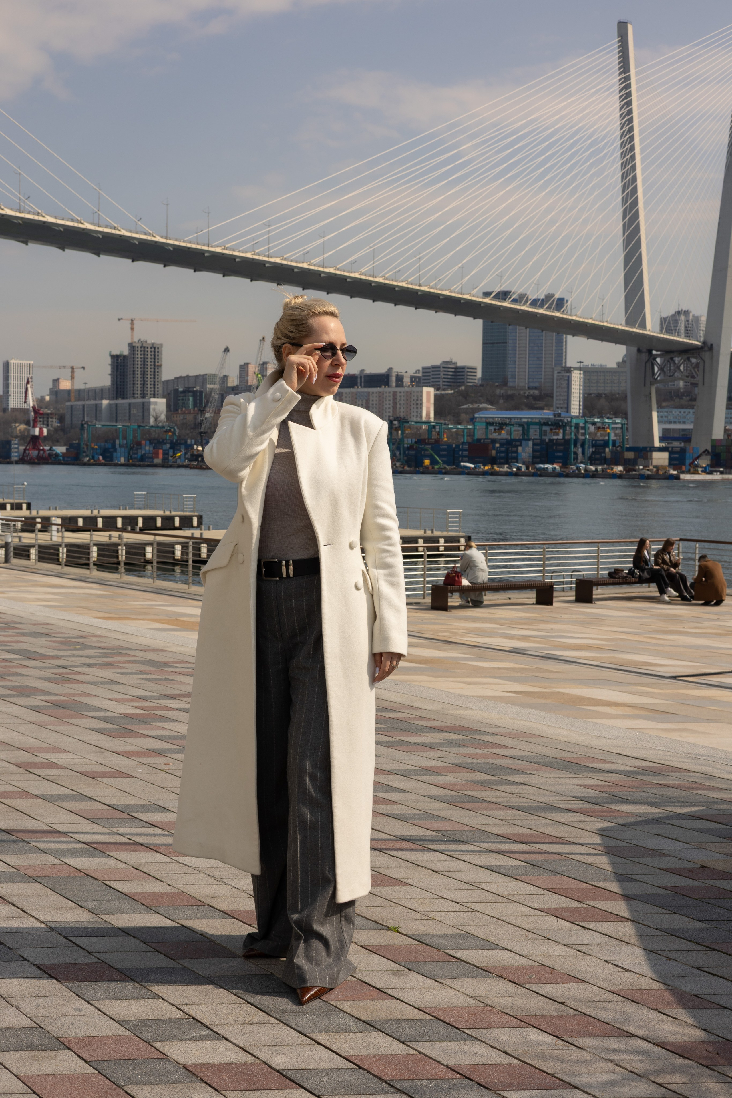 Фотопрогулка по Владивостоку. Портретный, свадебный, репортажный фотограф во Владивостоке Юлиана Джули Фокс