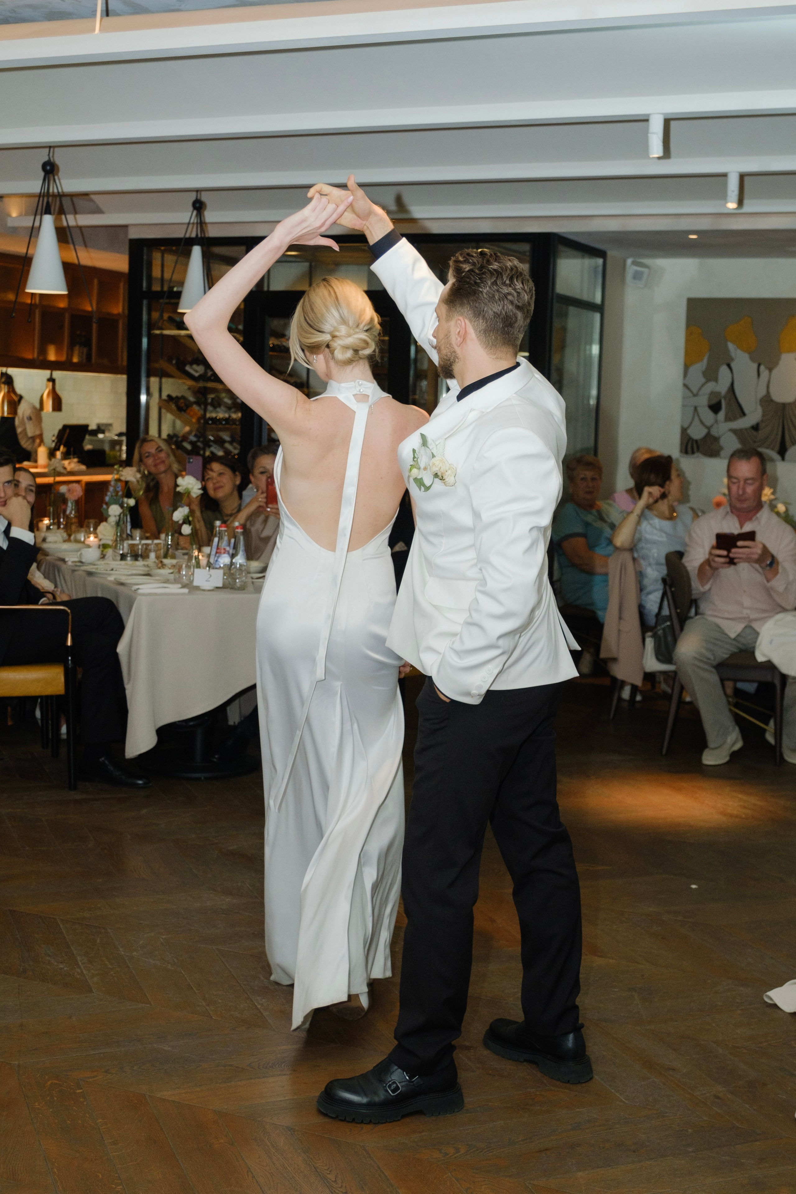 Alexander Alina. Wedding photographer