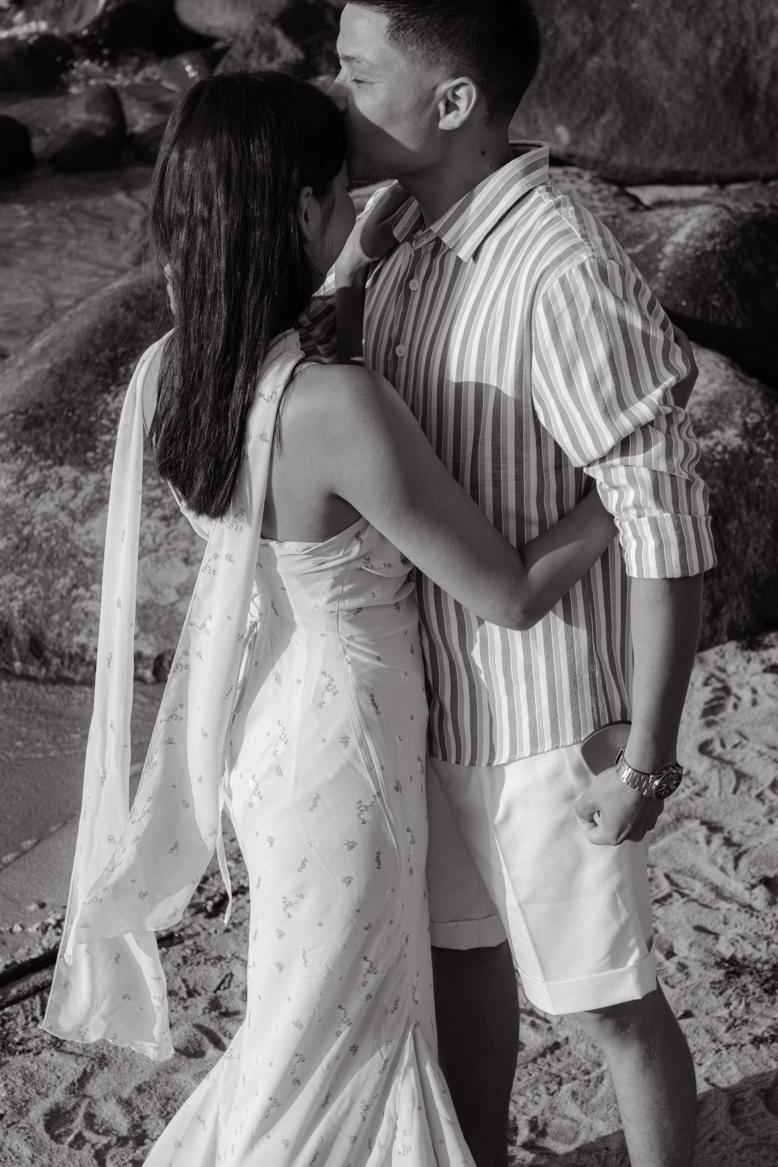 "She said YES!". Portrait photographer Nha Trang | Julia Meshanina