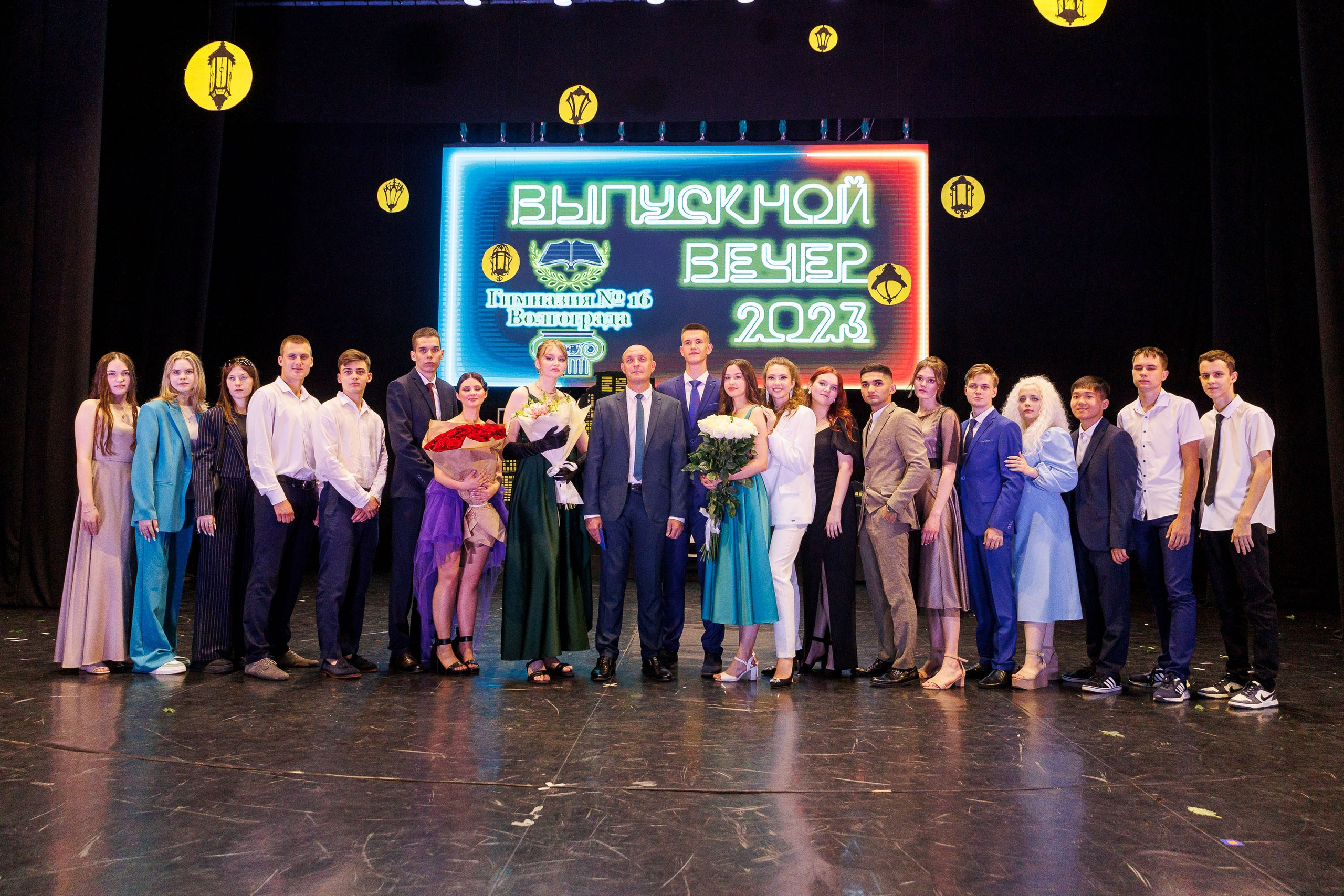 Выпускной — 2023 г. Фотограф Шейдаев Эмин г. Волгоград