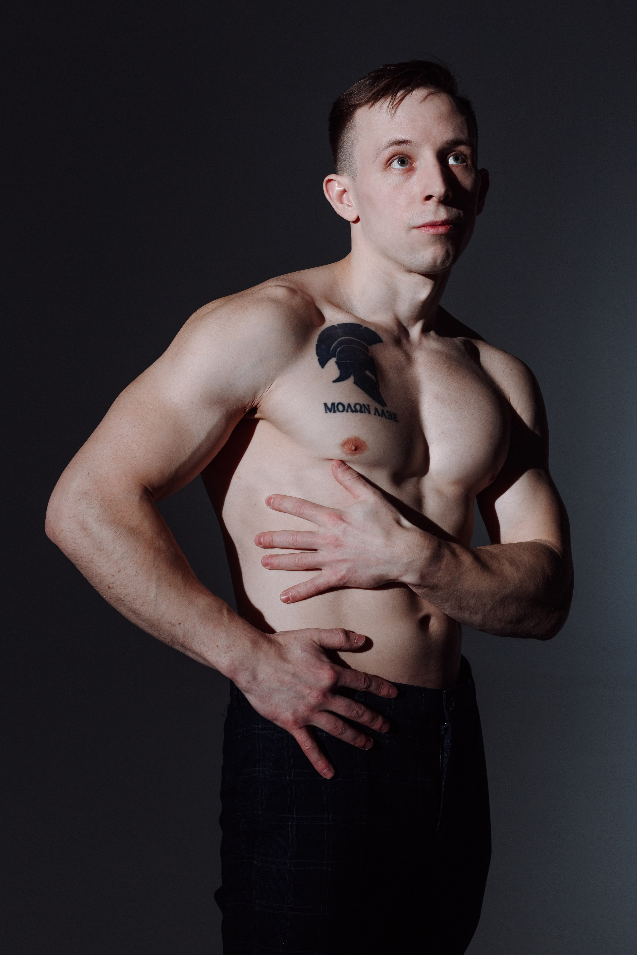 Мужская фотосессия в студии Нижний Новгород. Мужской портрет, Нижний Новгород. Фотосессия спортсмена в Нижнем Новгороде. Фотосессия спортсмена в Нижнем Новгороде.