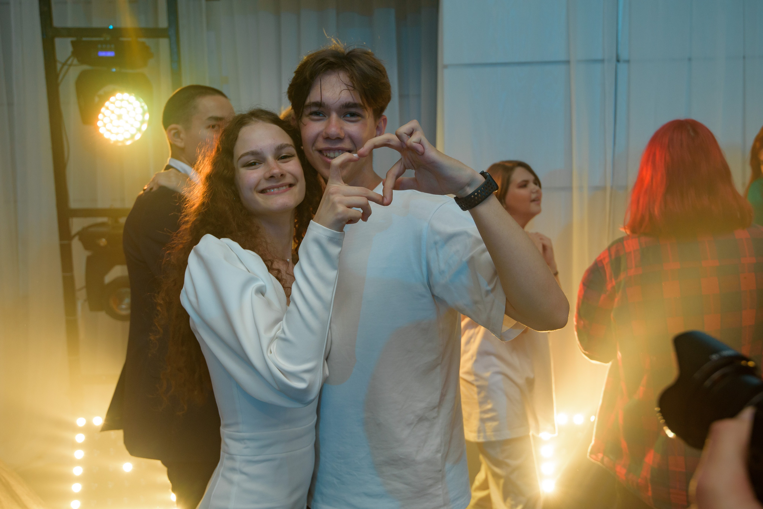 Выпускной 9-11классы. Выпускные книги Анапа Новороссийск Краснодар