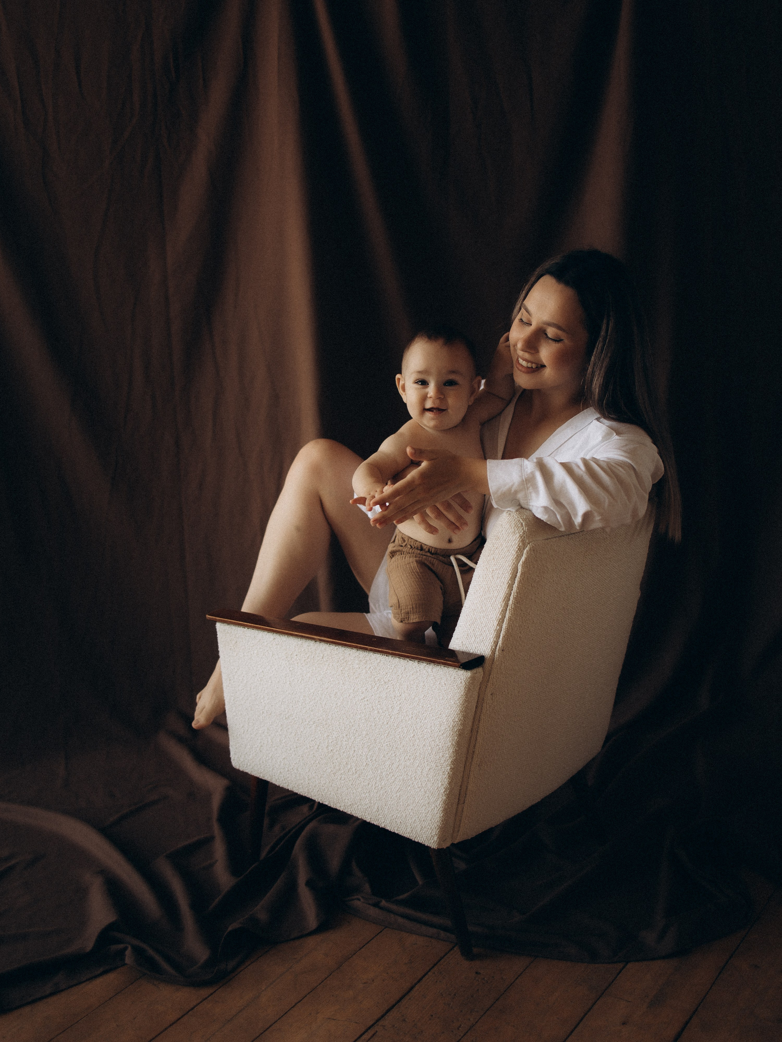 Карина и Фёдор — зал Дача. Семейный фотограф в Краснодаре Храмова Анна