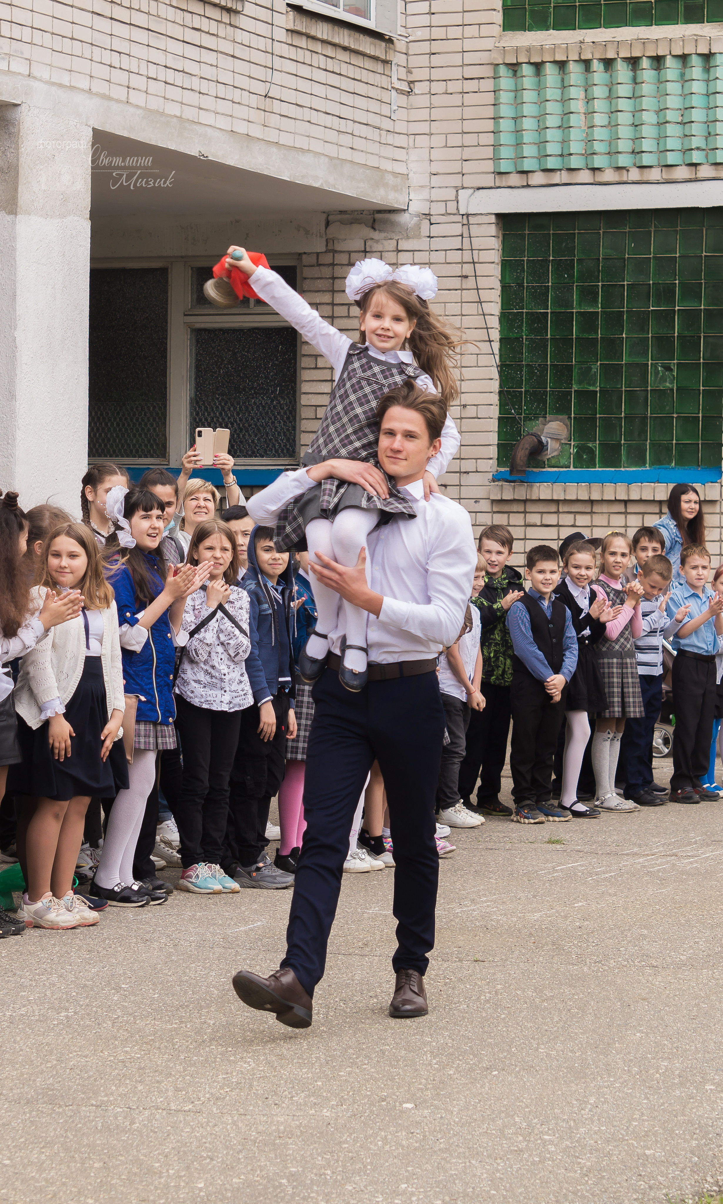 Фотосъемка в детском саду фотосъемка в школе Дипломы Выпускник Фотопла. Фотосъемка в детском саду и школе. Фотоальбомы и фотокниги ВЫПУСКНИК