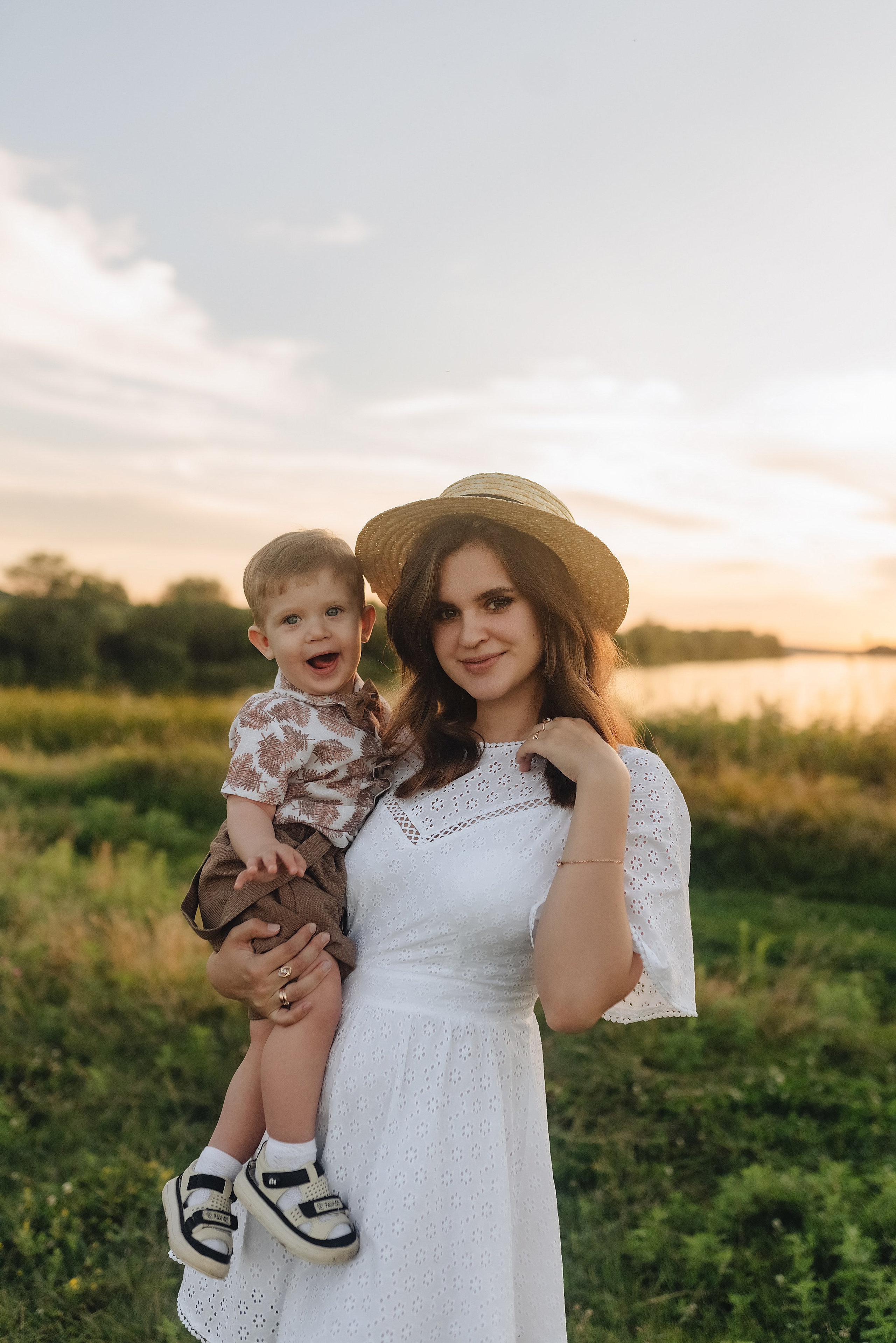 Светлана, Сергей и Женя | Семейная съемка на закате. Фотограф Карина Шмулёва. Воронеж и область