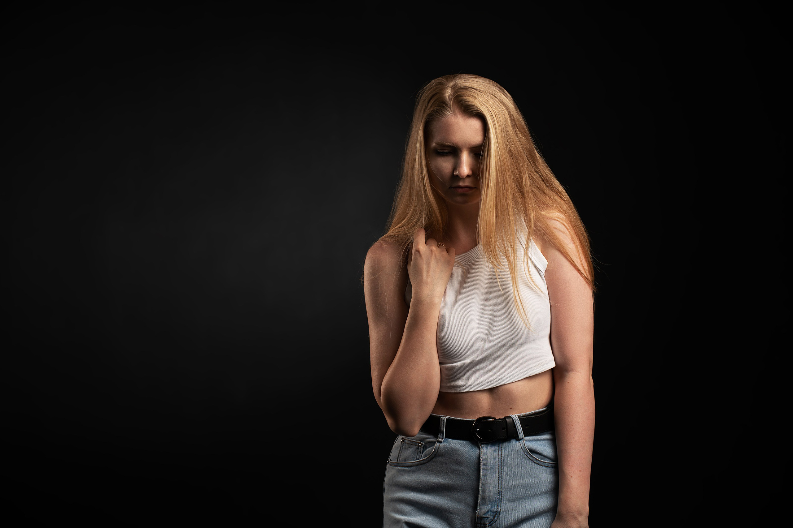 Женская фотосессия в студии