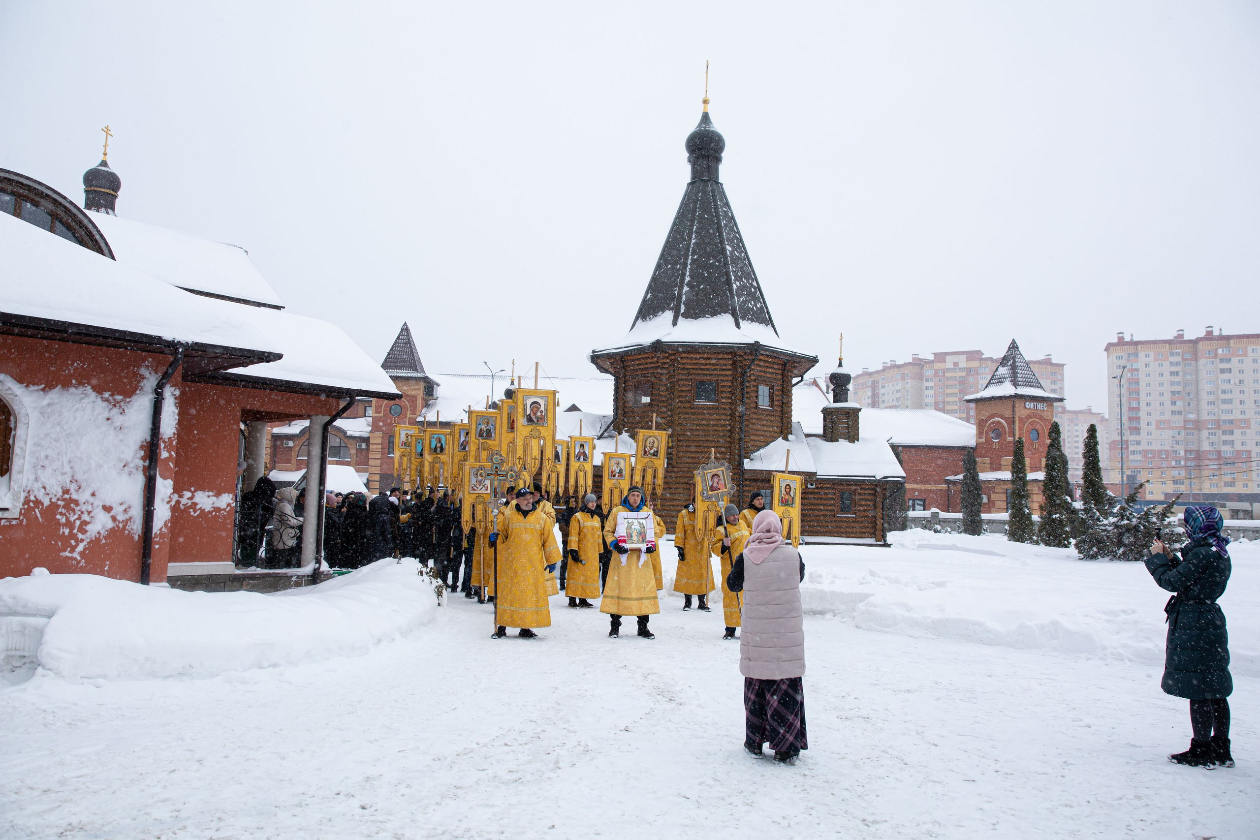 Крестный ход по д. Островцы Раменского городского округа. Семейный и детский фотограф Анна Петракова