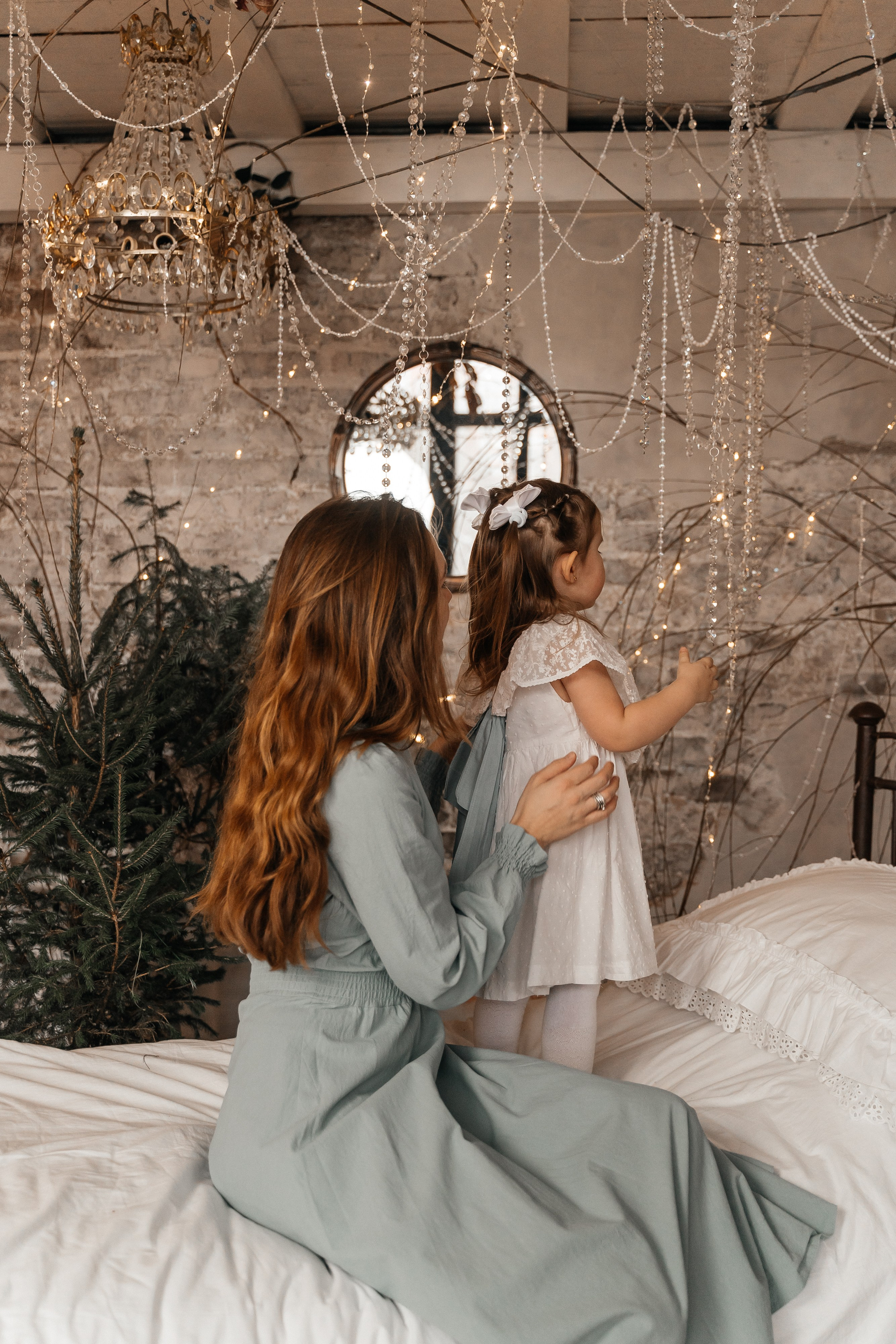 Серёжа, Аня и Василина. Волик Мария