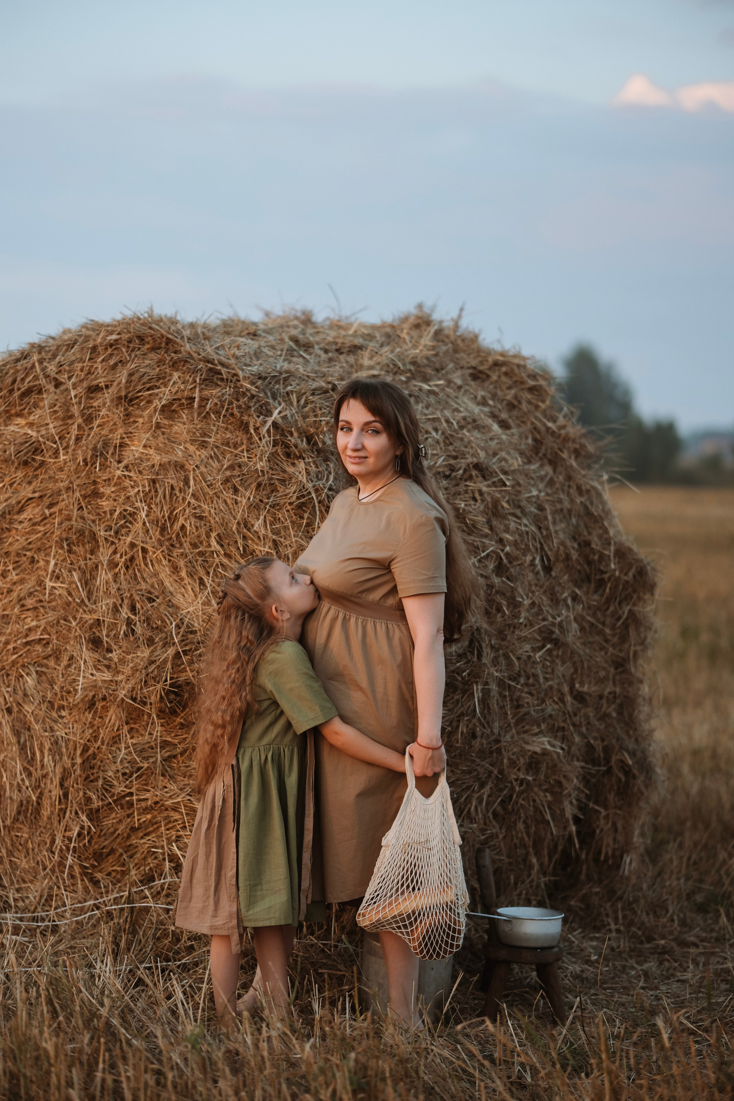 По полюшку. Фотограф новорожденных в Брянске Анжелика Прохоренкова