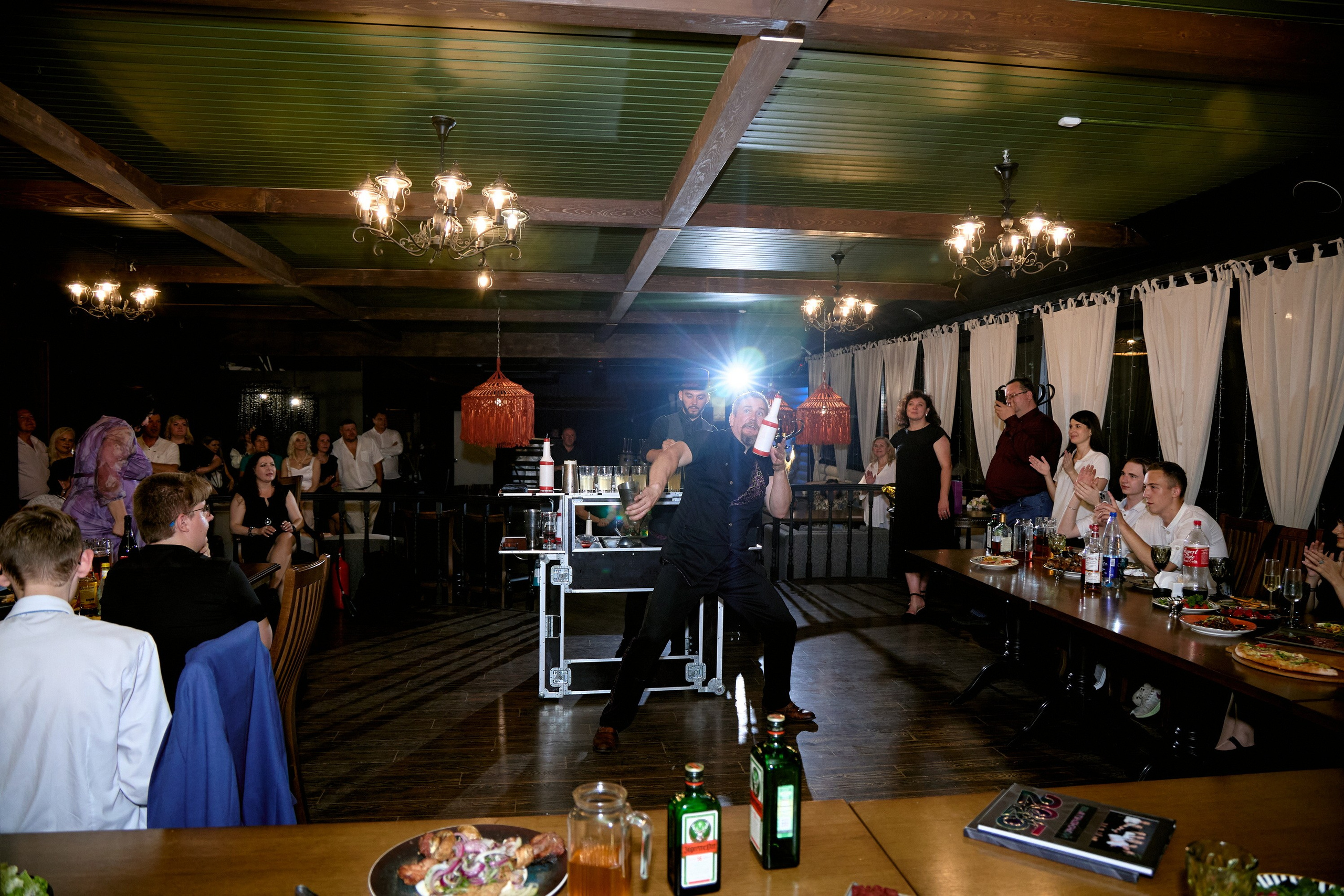 Выпускной 35 Сош. Фотограф Выпускные альбомы Таганрог Сергей Коробченко