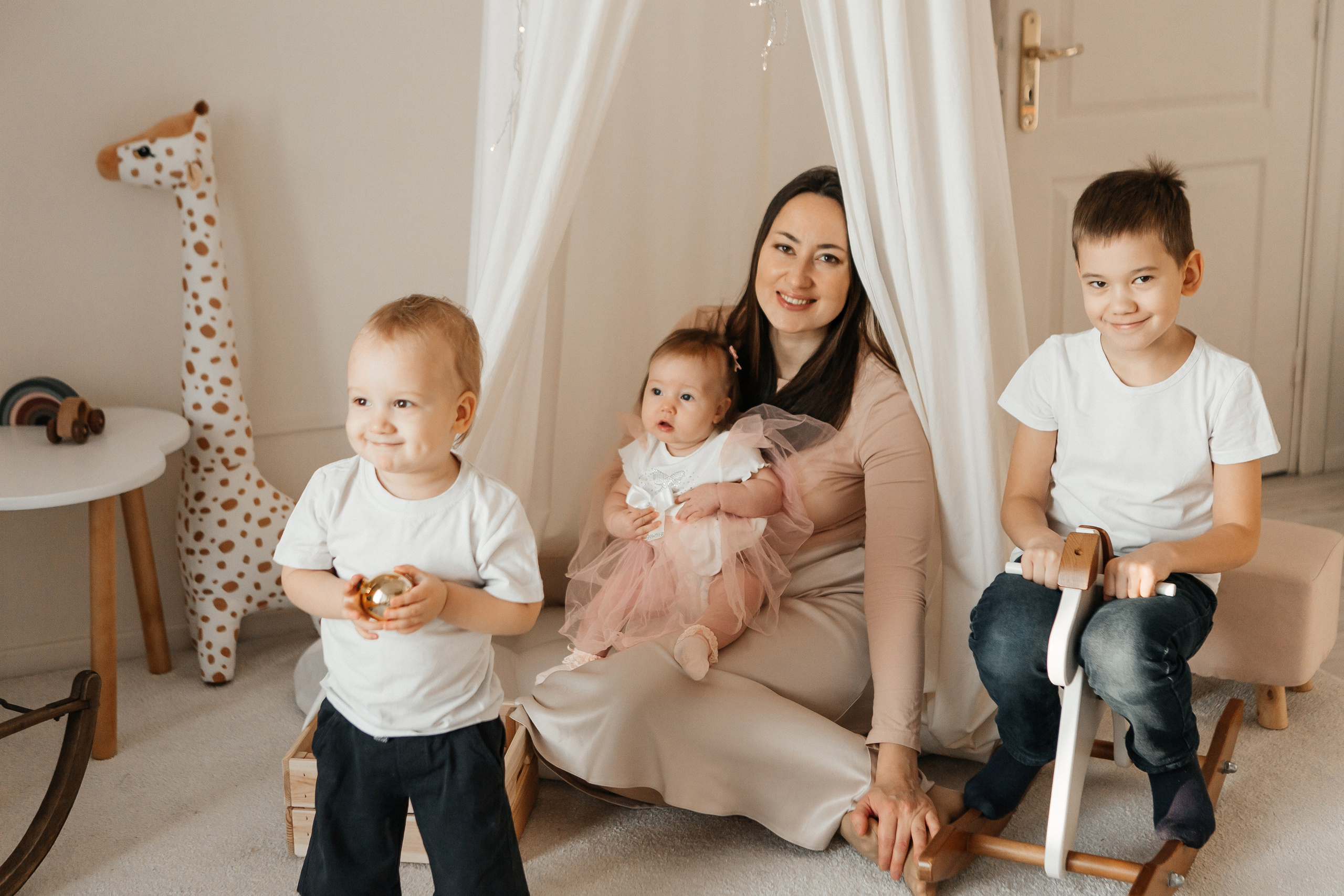Юрий, Елена, Илья, Ярослав и Мелания. Накануне Нового года. Семейный фотограф в Калининграде Анастасия Юрина