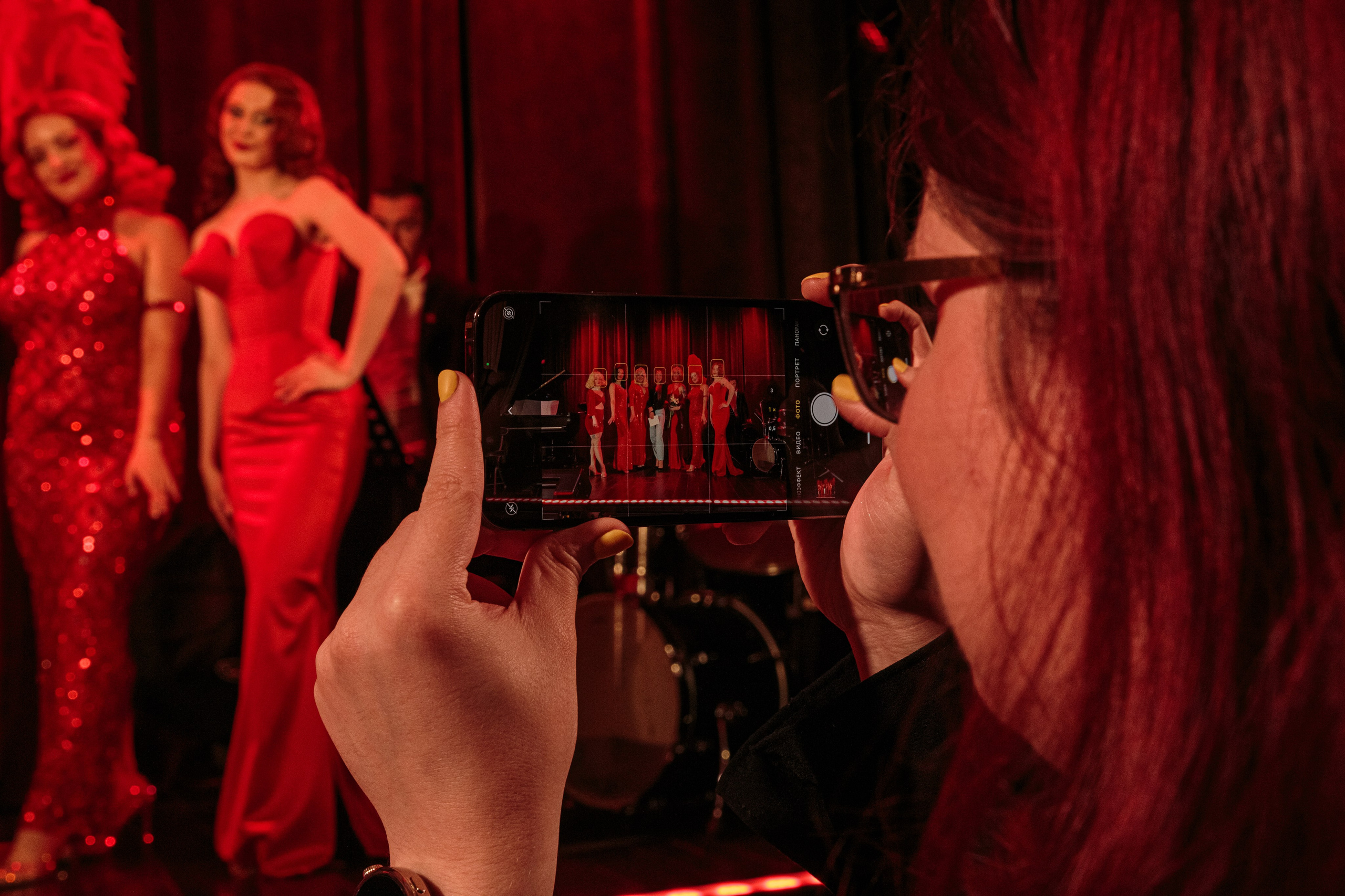 Репортажная и контент съемка. Портретный и Семейный фотограф в Санкт-Петербурге Rocket Alice