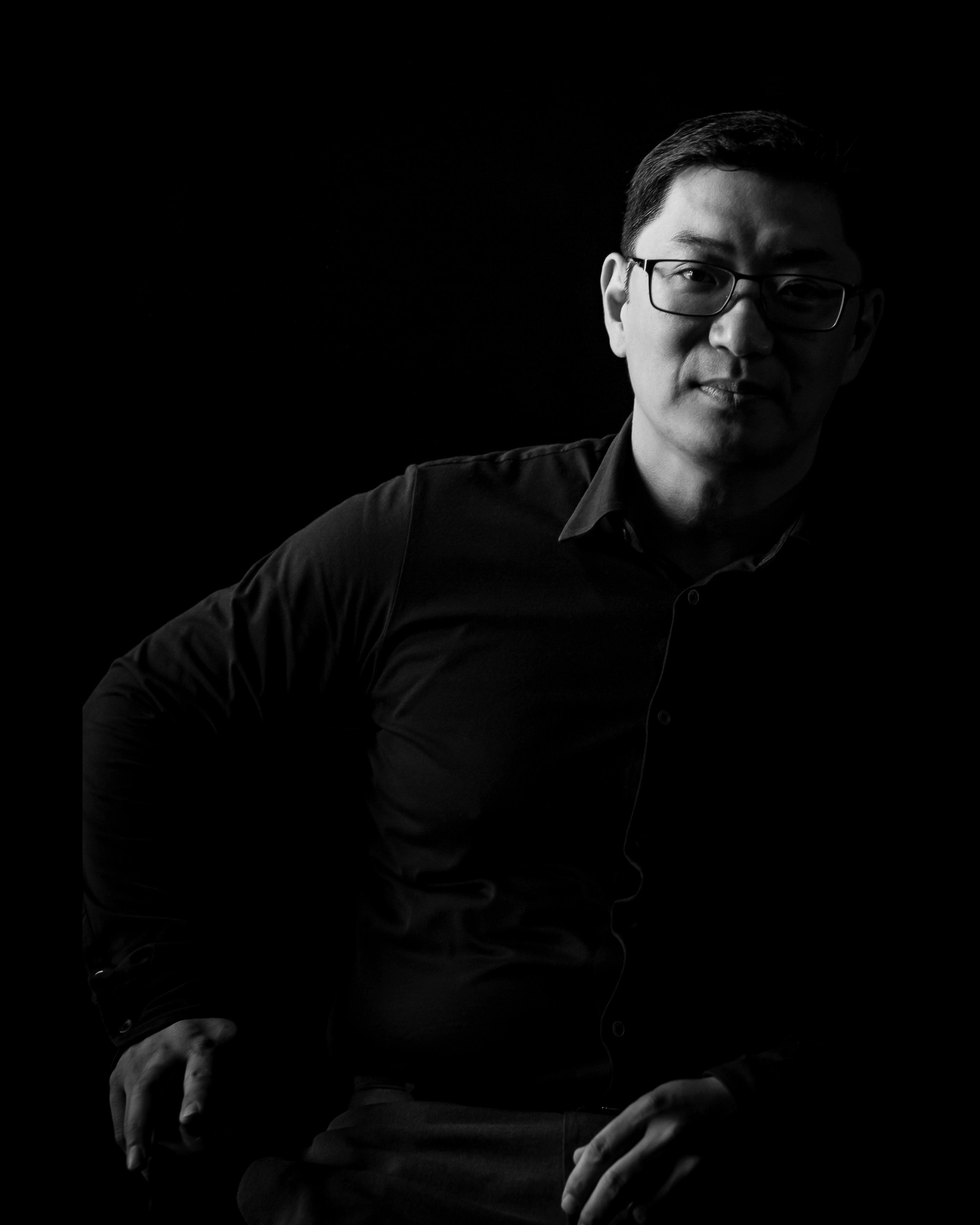 Мужской портрет для души и для бизнеса. Профессиональный фотограф в Санкт-Петербурге Александр Волосенцев