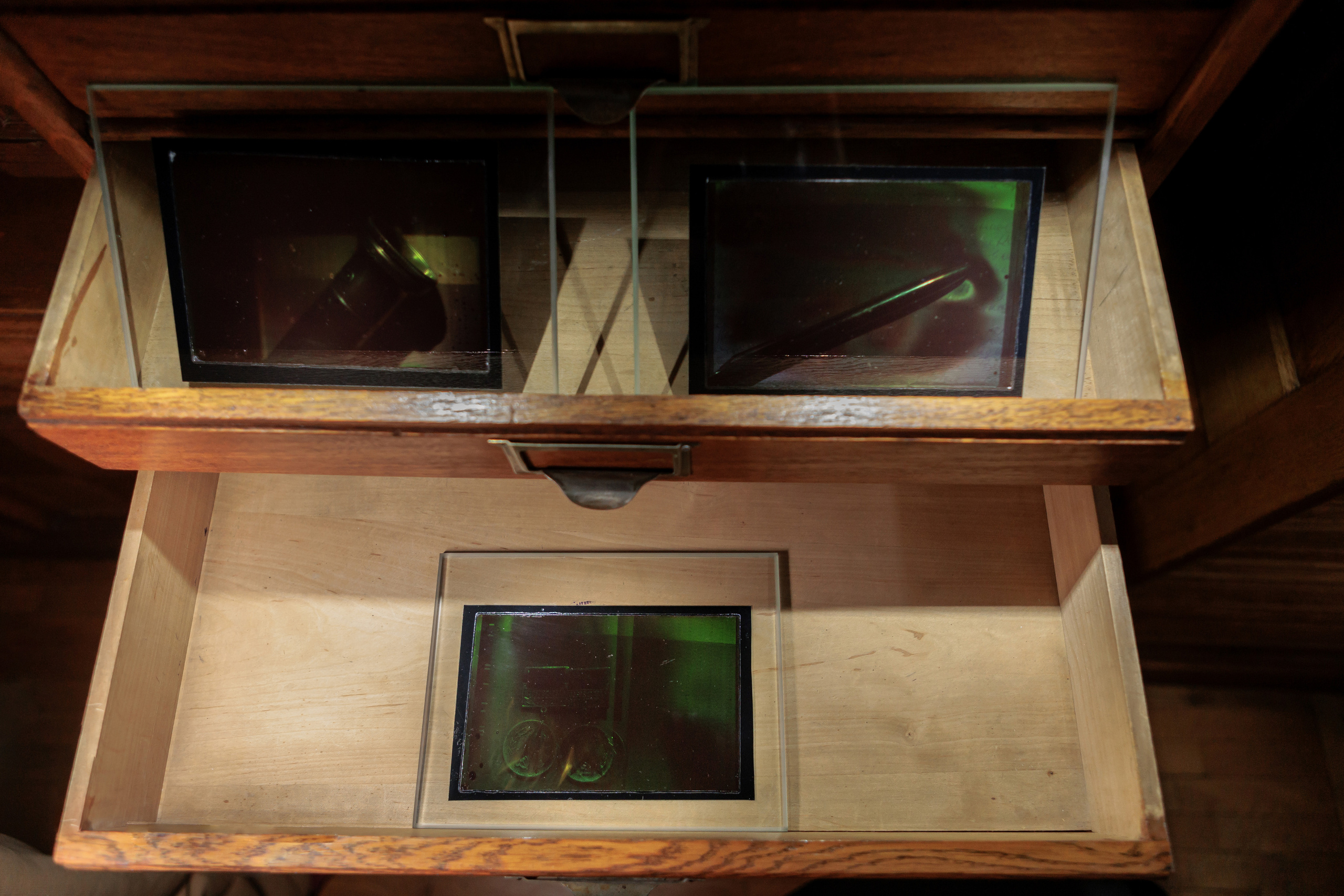 How to catch a moth?. Ilia Kronchev-Ivanov