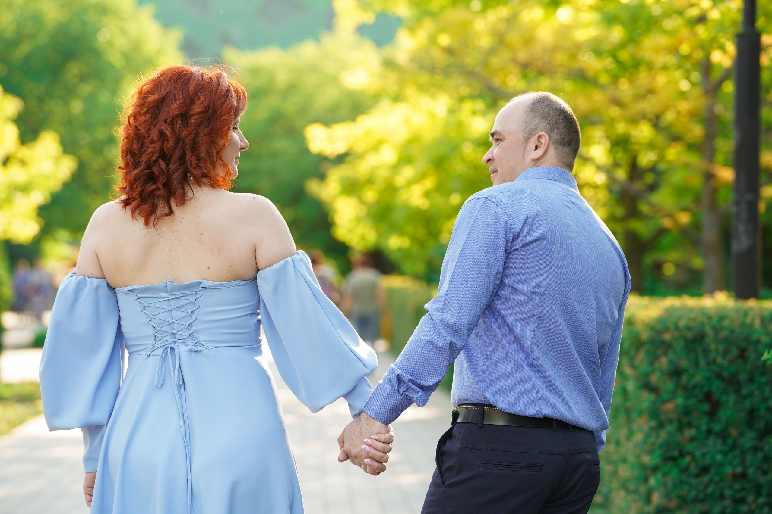 Григорий и Татьяна. MEMENTO.Выпускные альбомы, школьные, юбилейные и другие книги. Ростов-на-Дону