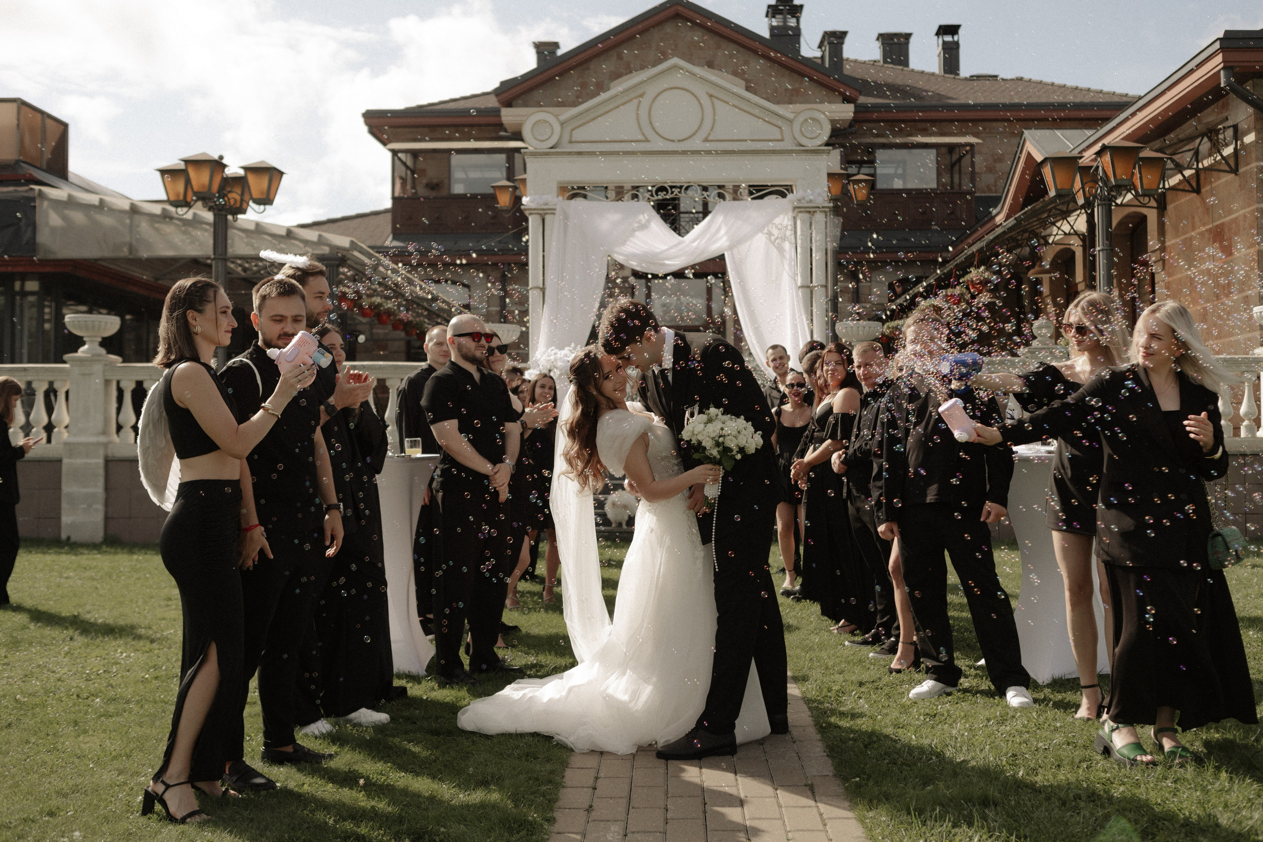 Аля и Паша. Свадьба в Пахра Парк. Свадебный и портретный фотограф в Москве Анастасия Масюк
