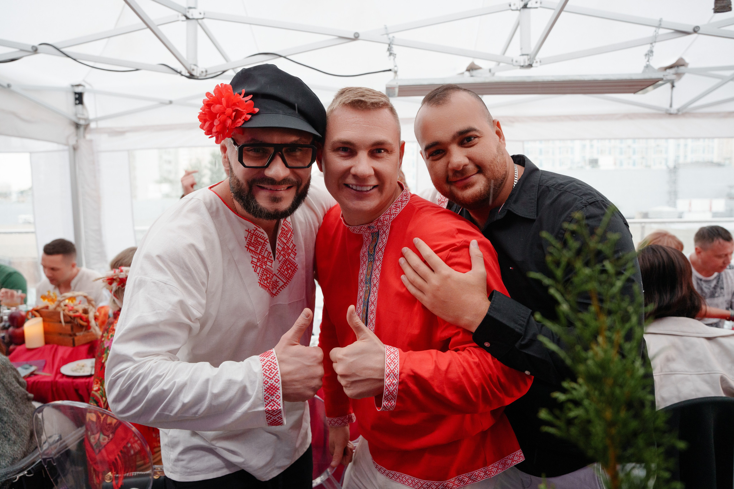 Репортажный фотограф на гендер пати в славянском стиле в Москве. Репортажный фотограф Москва Сергей Дружинин