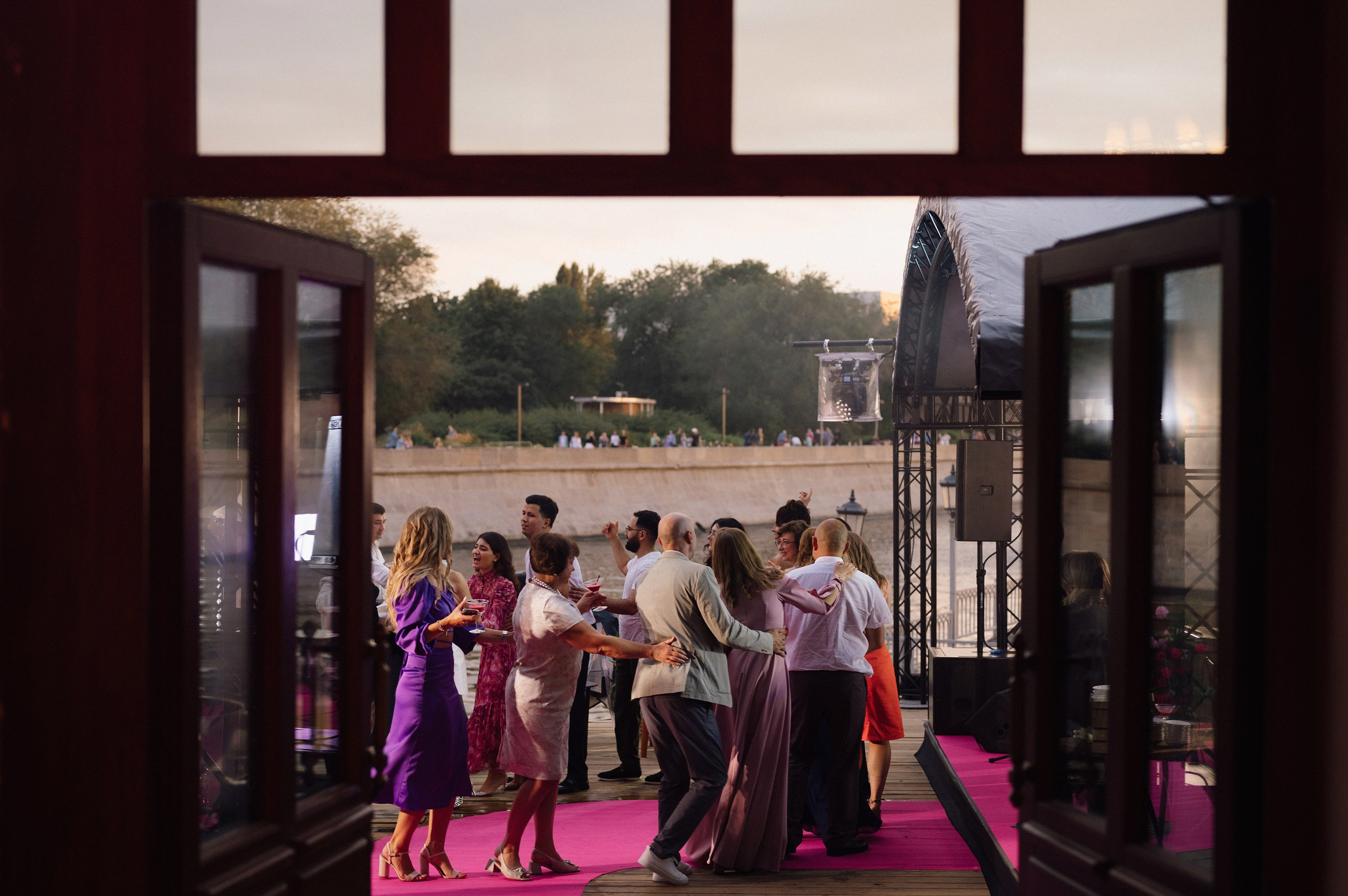 Max | Dasha. Свадебный фотограф Сергей Скрипник