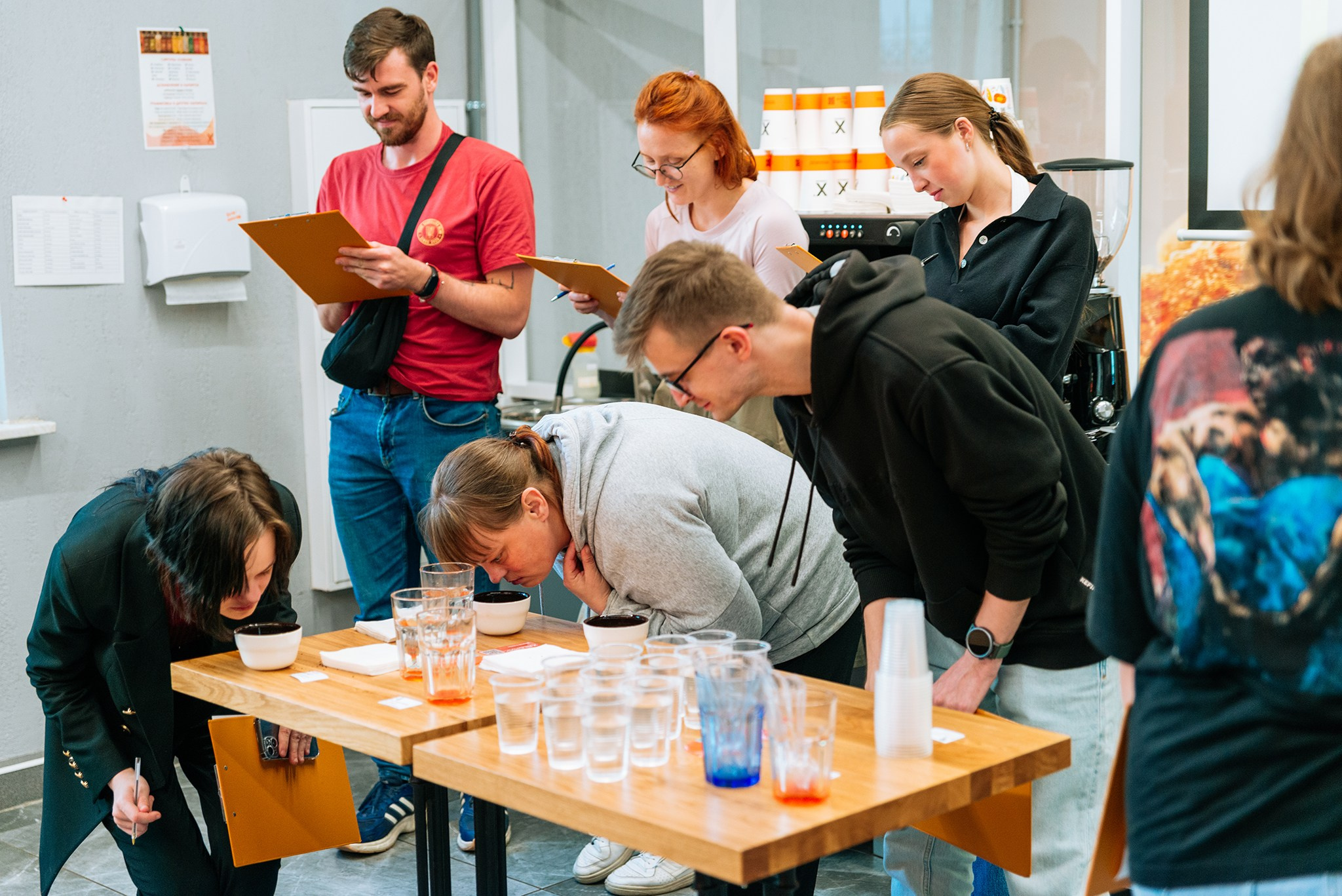 Лекция-дегустация в Хлебнике для Ночлежки. Август 25. Репортажный фотограф в Санкт-Петербурге Анастасия Клёпова