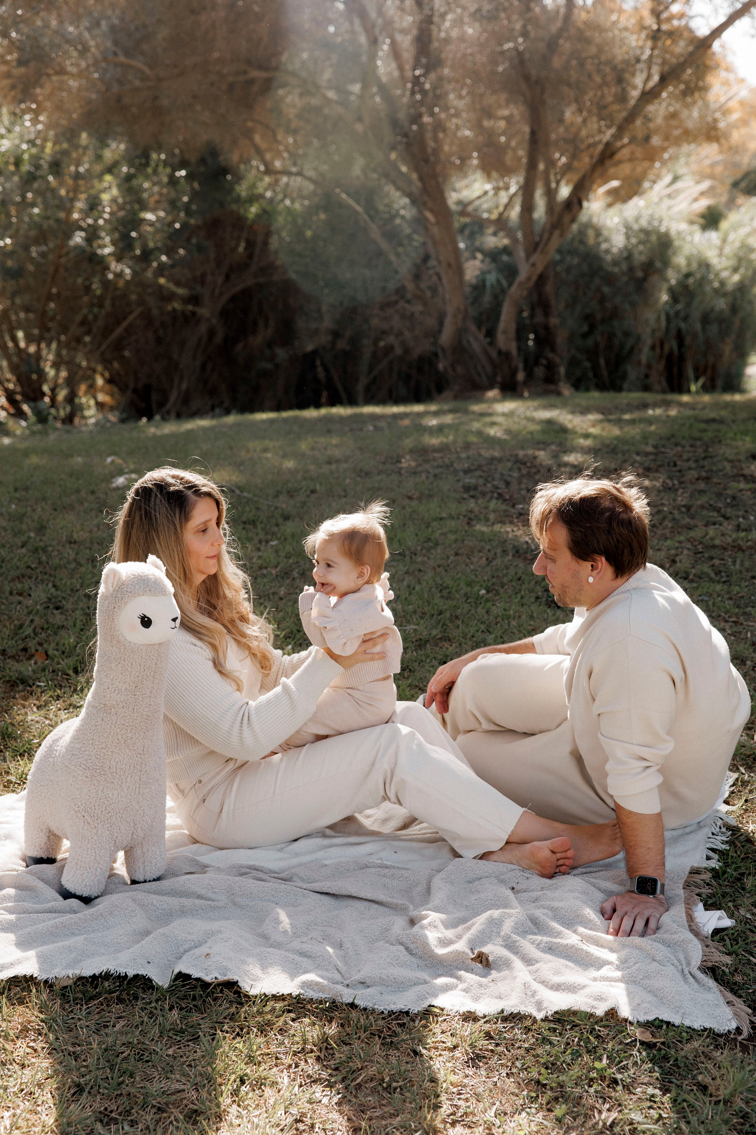 First year photoshoot inside the park (early morning). Главная